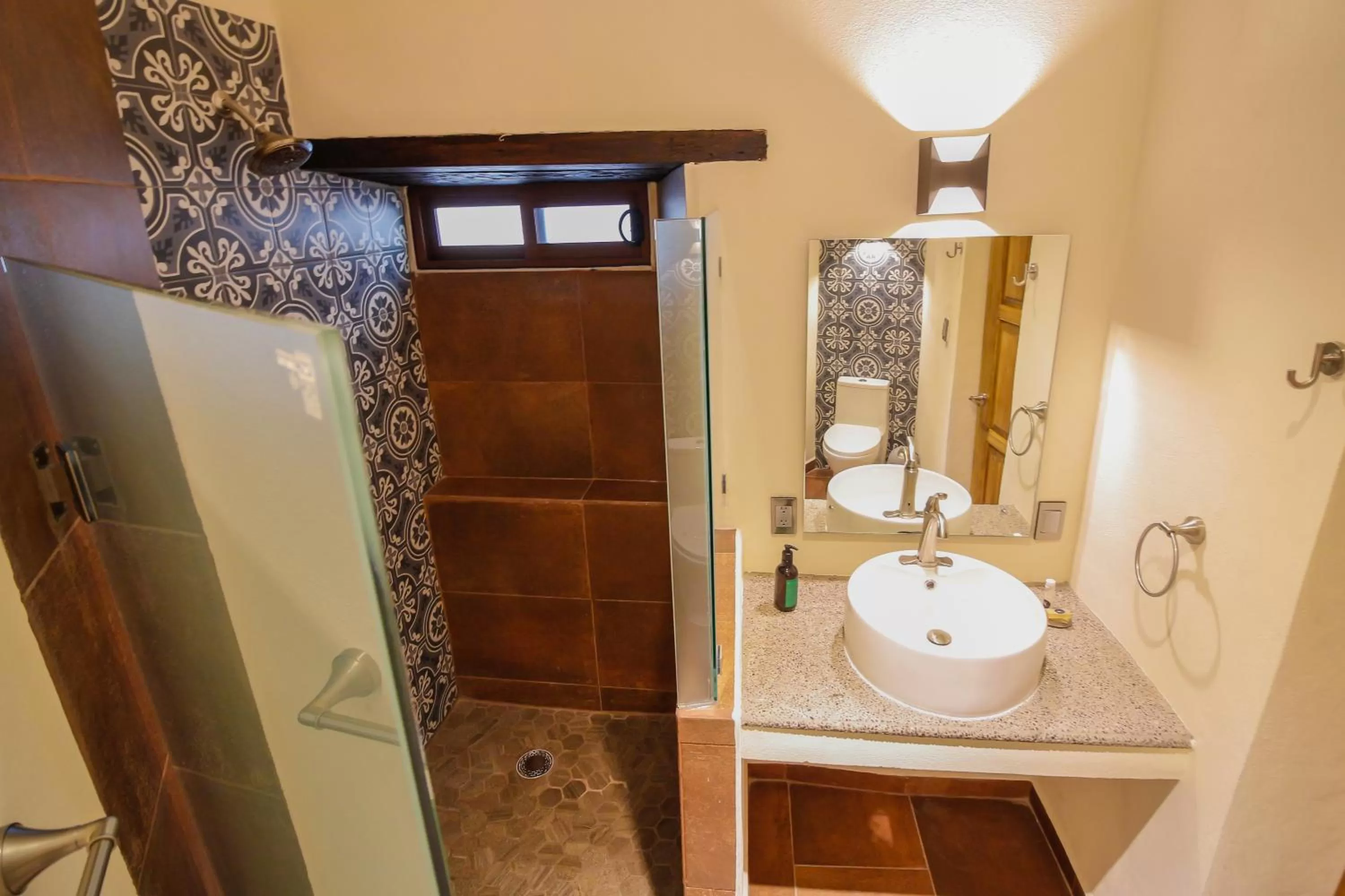 Bathroom in Hotel La Notaría