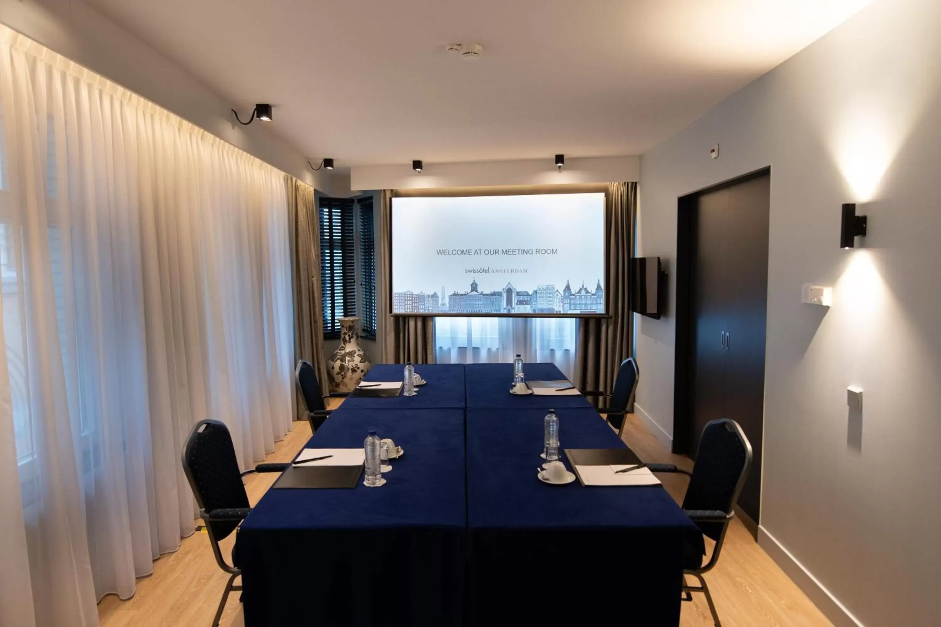 Meeting/conference room in Swissôtel Amsterdam