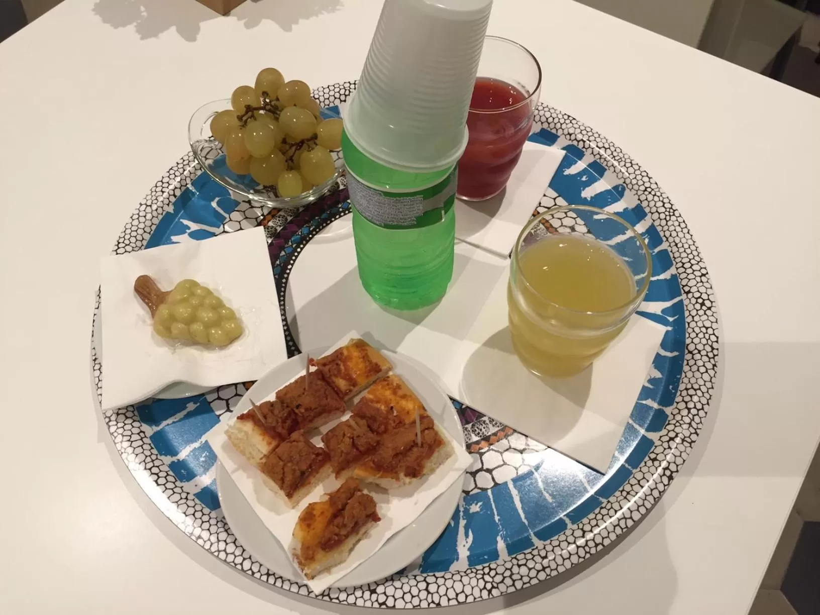 Breakfast in L'Opera Buffa