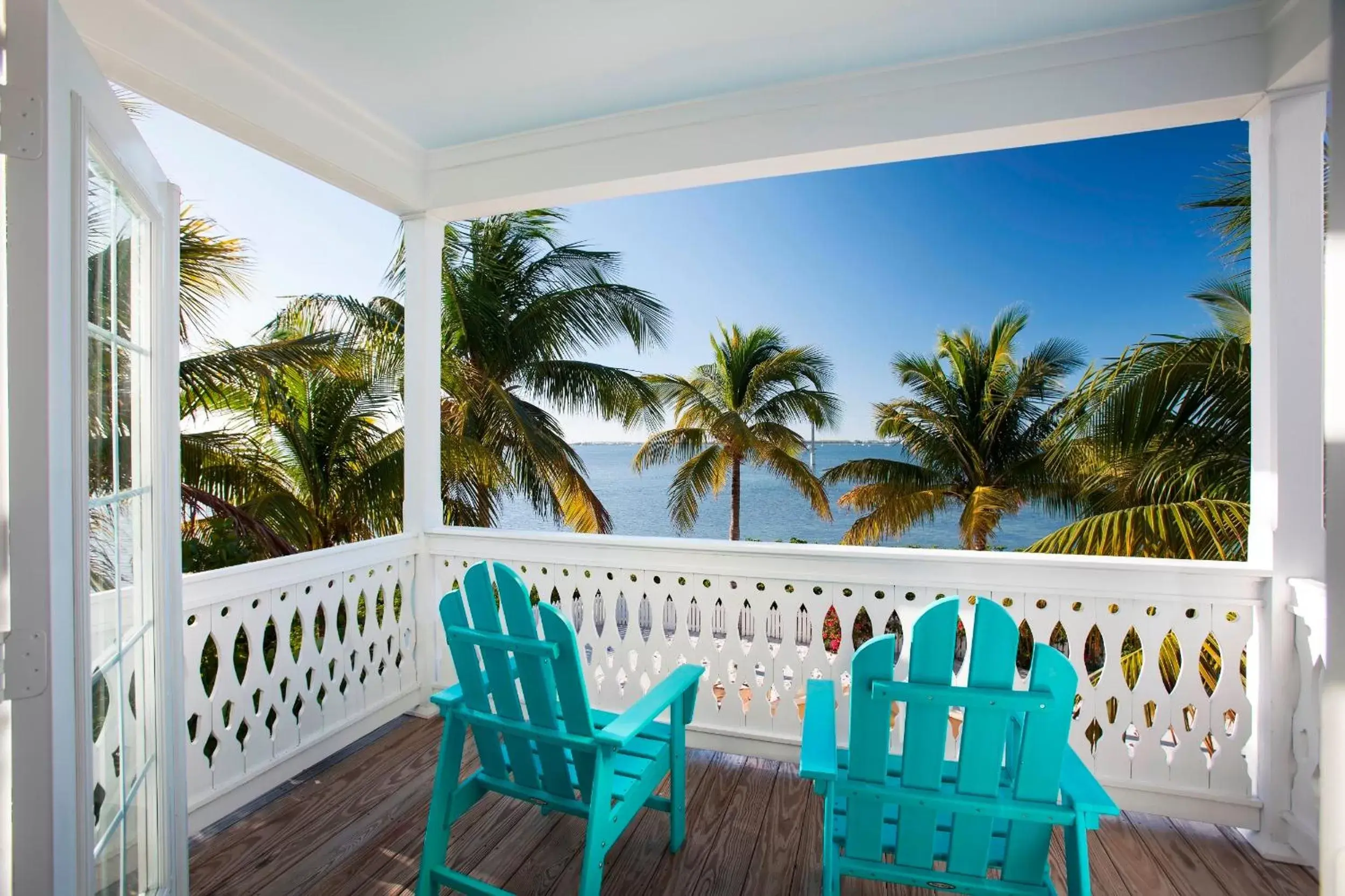 Balcony/Terrace in Parrot Key Hotel & Villas