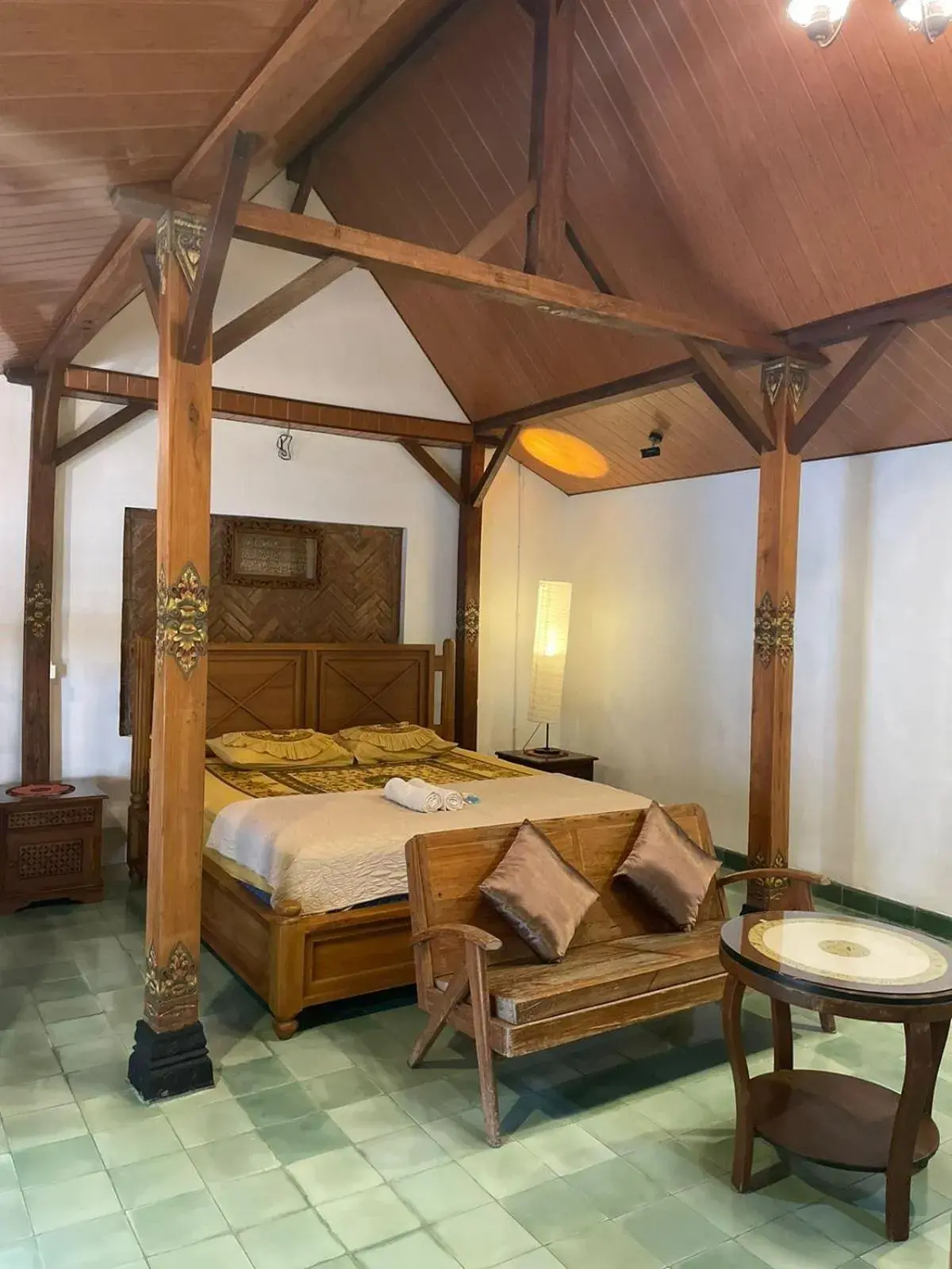 Bed in Pamularsih Homestay