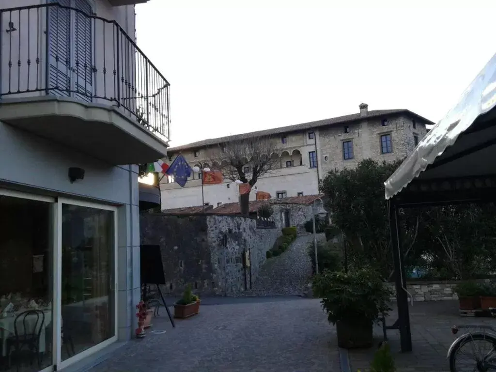 Balcony/Terrace, Property Building in Locanda del Lago Rosmunda