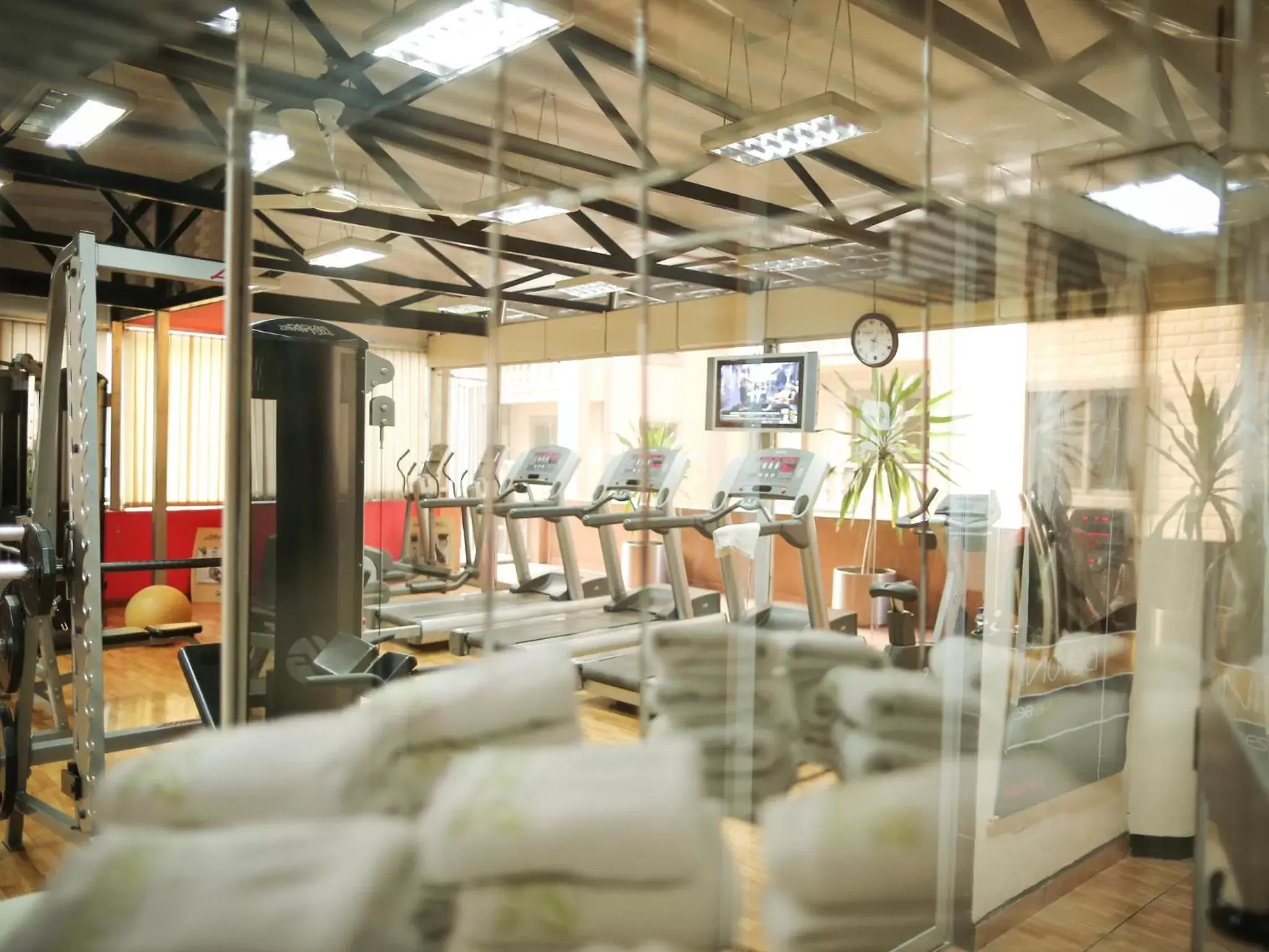 Fitness centre/facilities in Jupiter International Hotel - Cazanchis