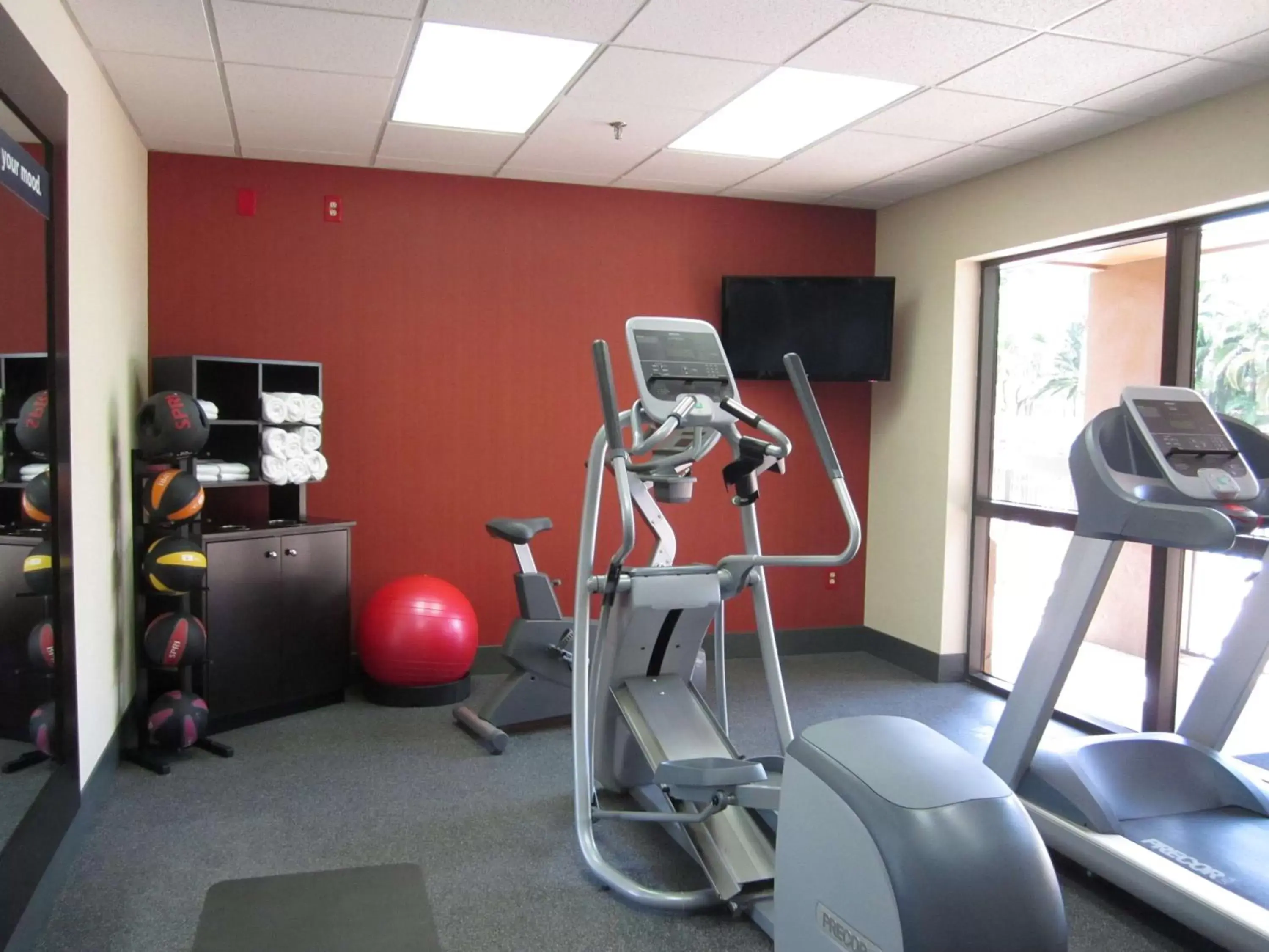 Fitness centre/facilities, Fitness Center/Facilities in Hampton Inn Fort Myers-Airport & I-75