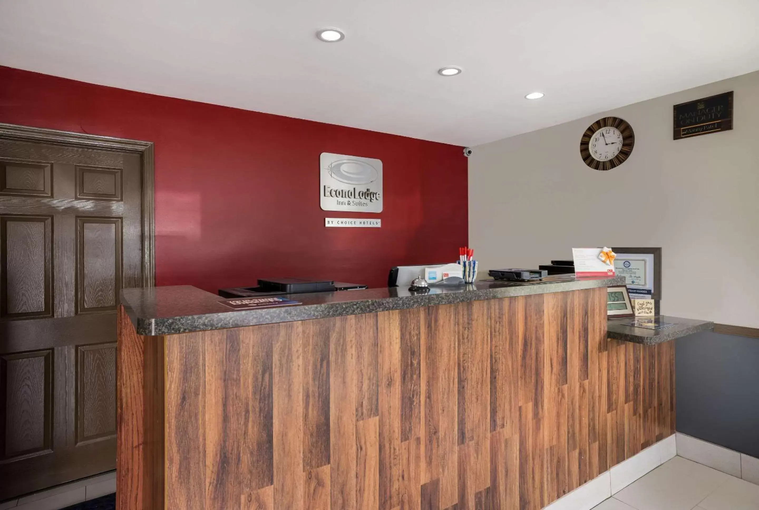 Lobby or reception, Lobby/Reception in Econo Lodge Inn & Suites Canandaigua