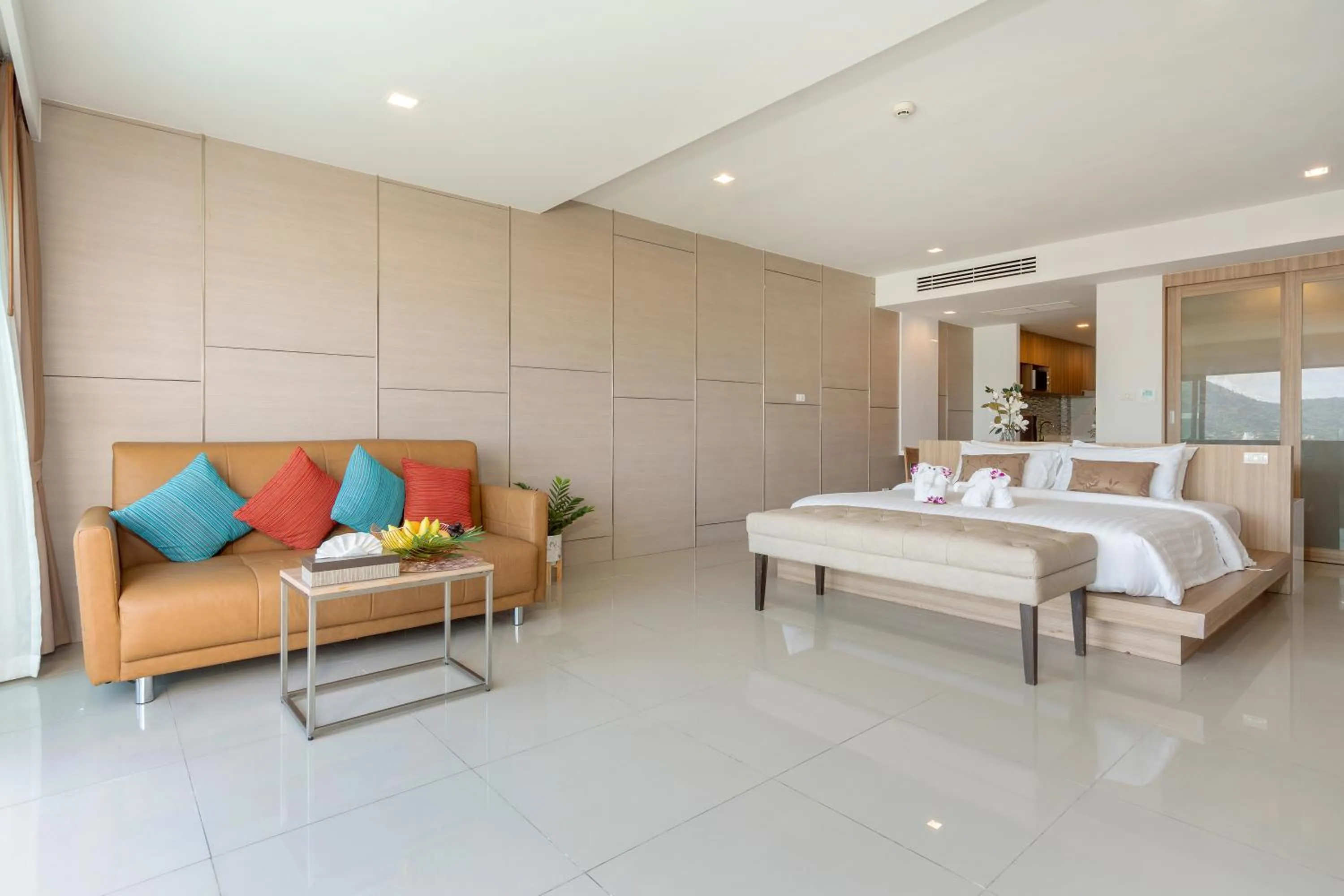 Bedroom, Bed in Patong Bay Hill