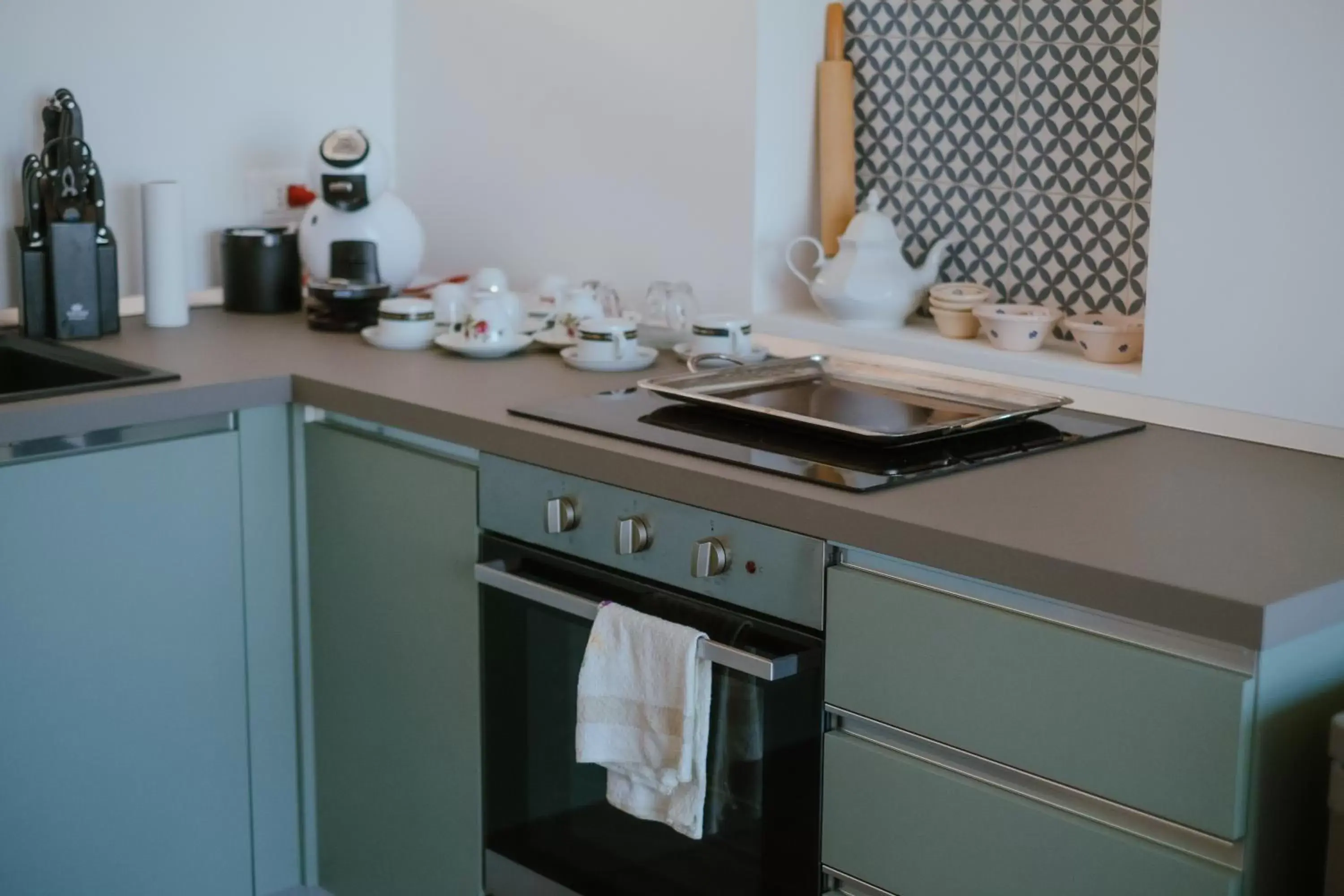 Kitchen/Kitchenette in Iconica Luxury Suites
