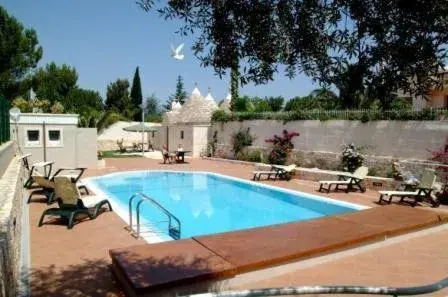 Swimming Pool in Park Hotel La Grave