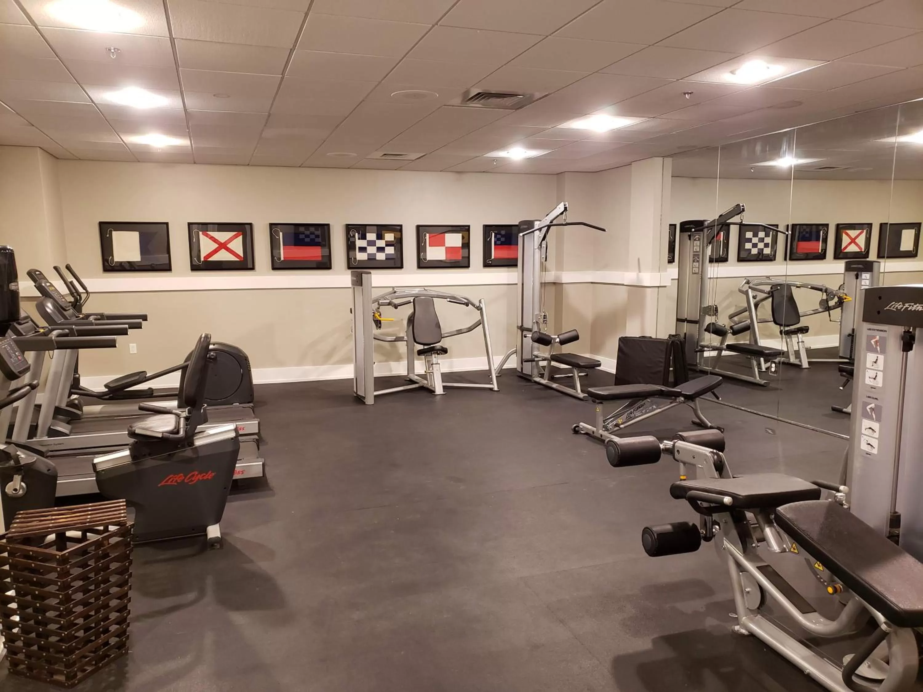 Fitness centre/facilities in Avenue Inn & Spa