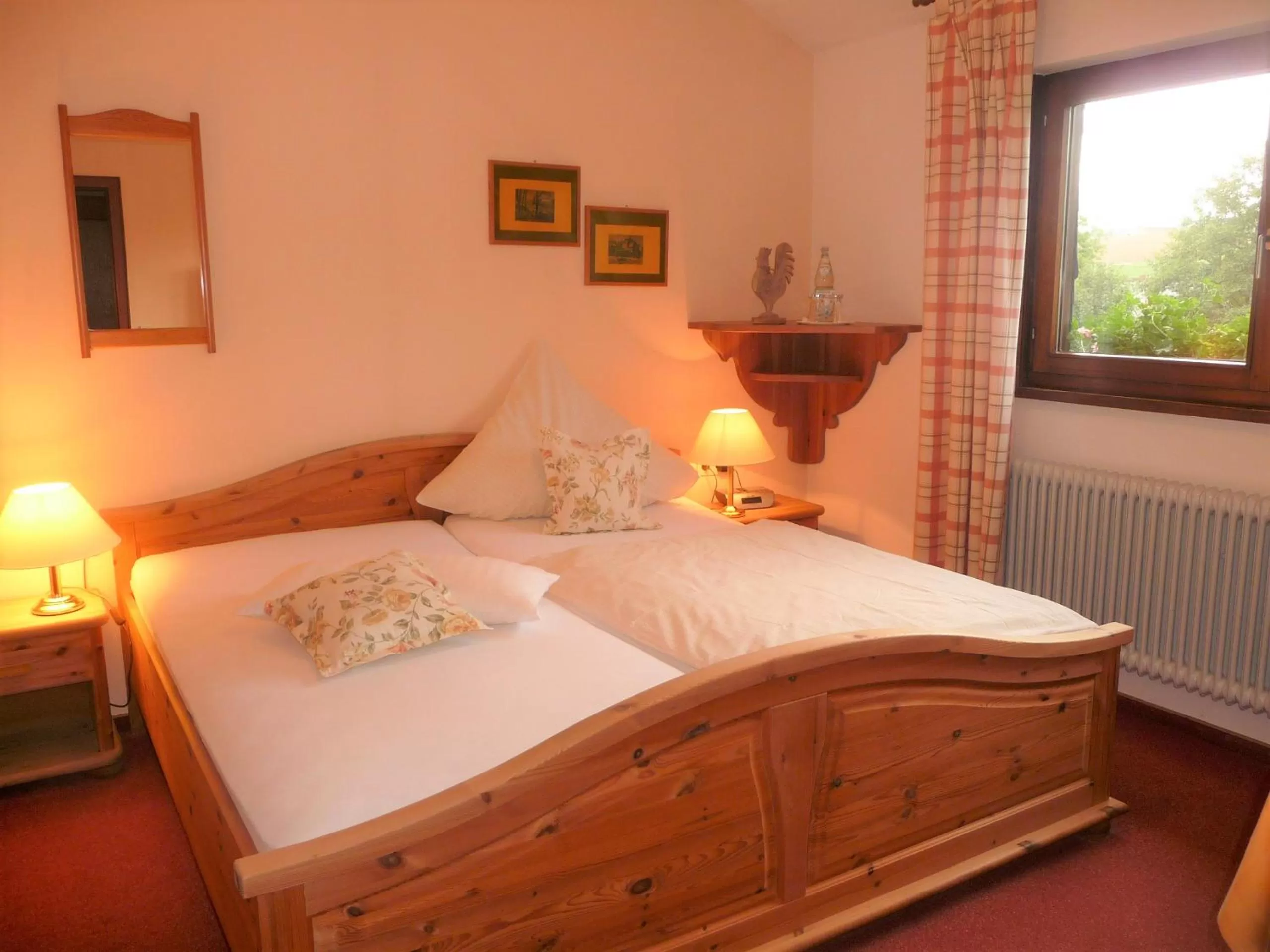 Bed in Hotel "Woiler Hof" garni