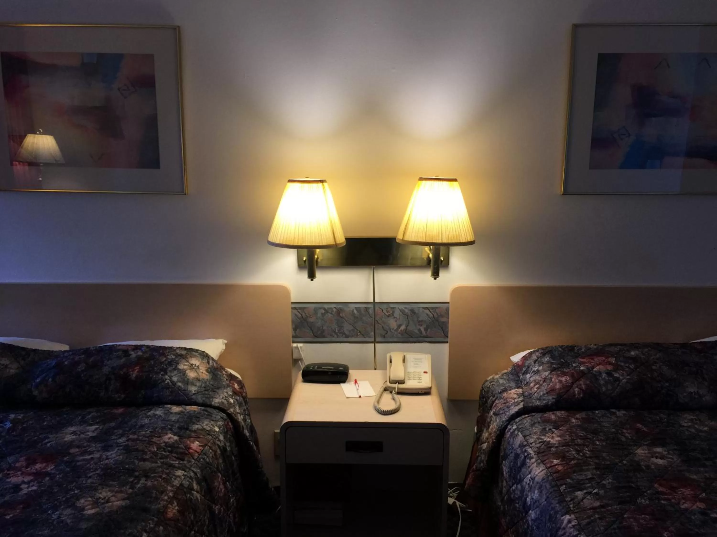 Bedroom, Bed in DC Lodge