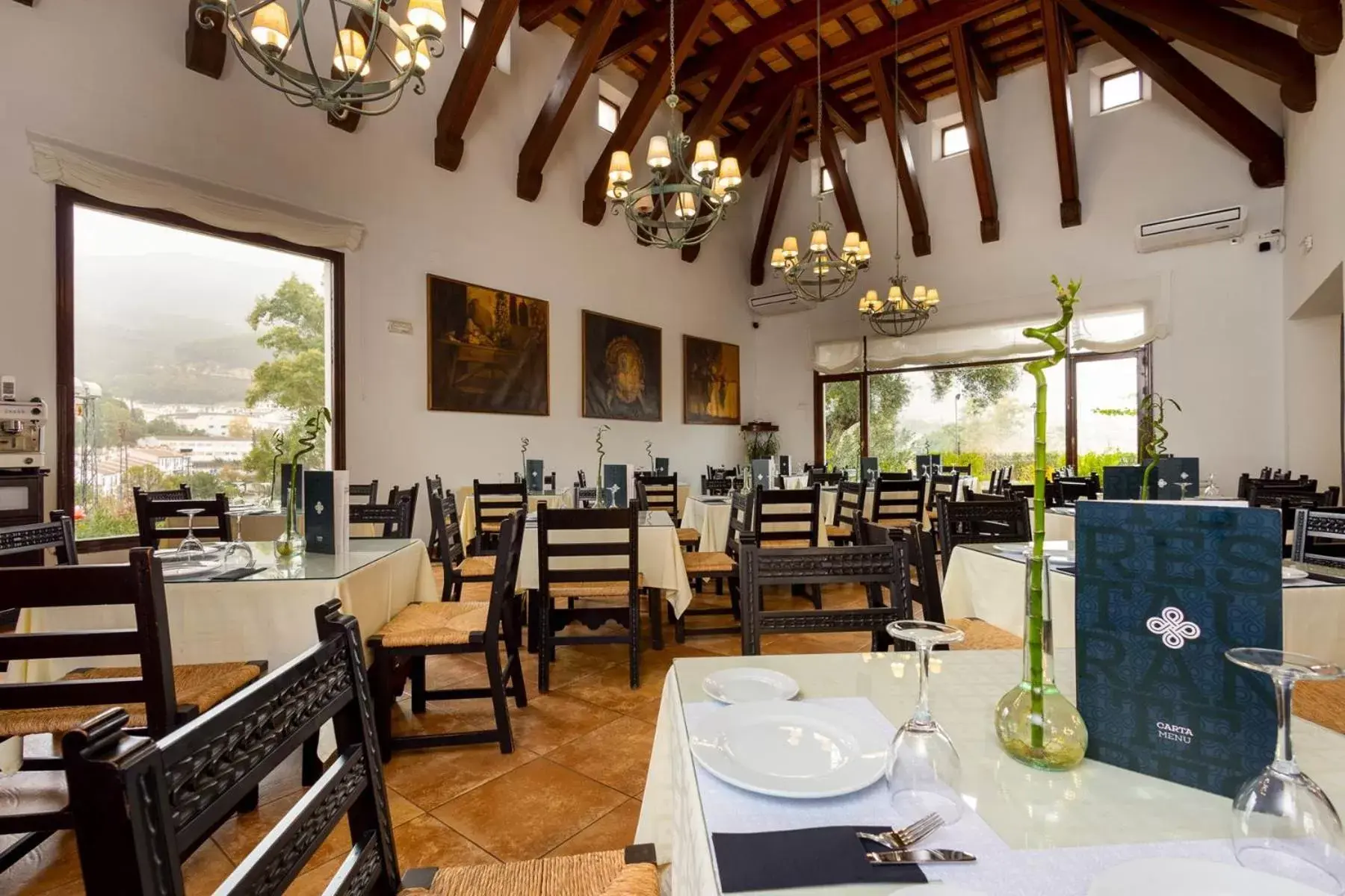 Restaurant/Places to Eat in Tugasa Las Truchas