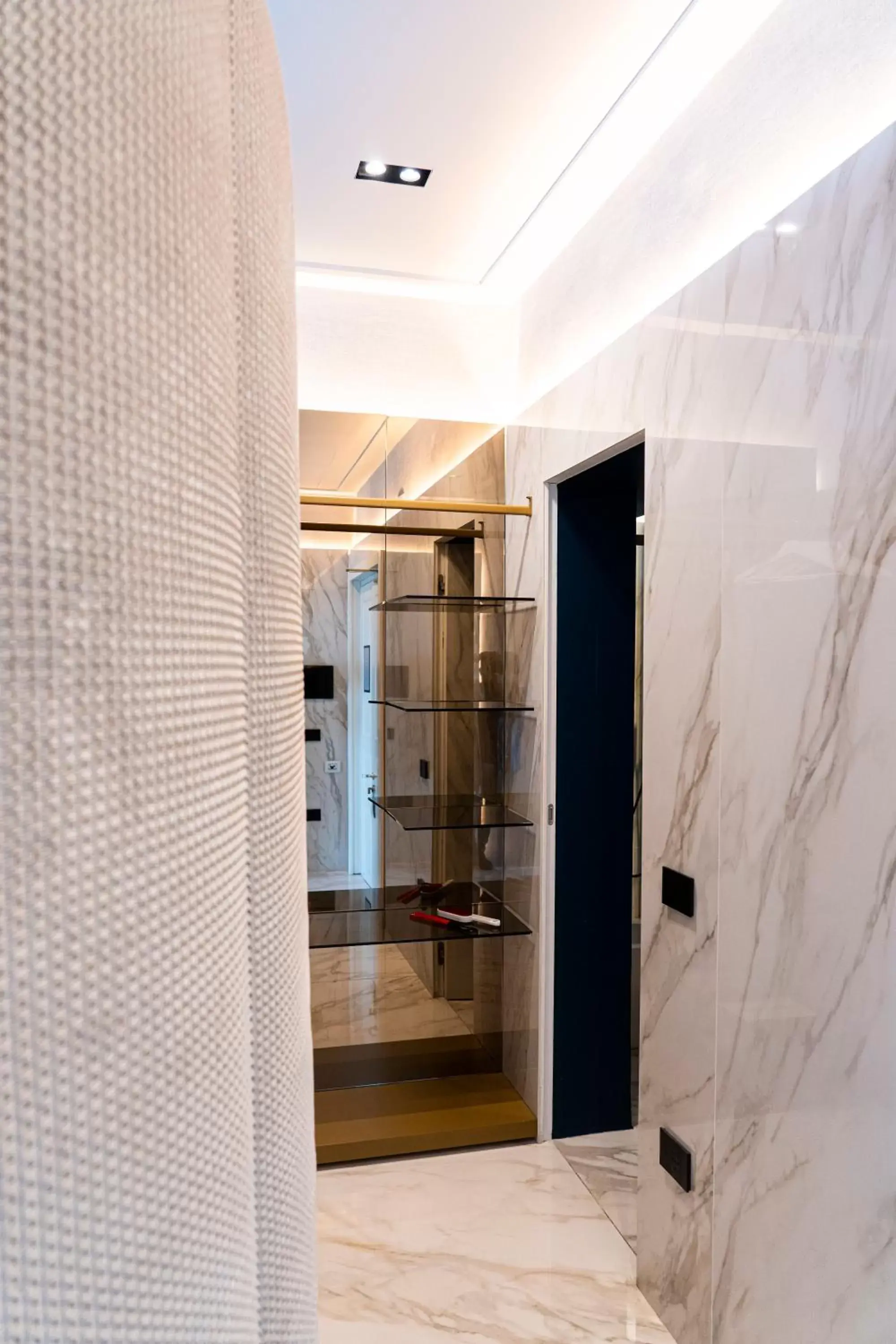 Decorative detail, Bathroom in Relais sul Mare Boutique Hotel