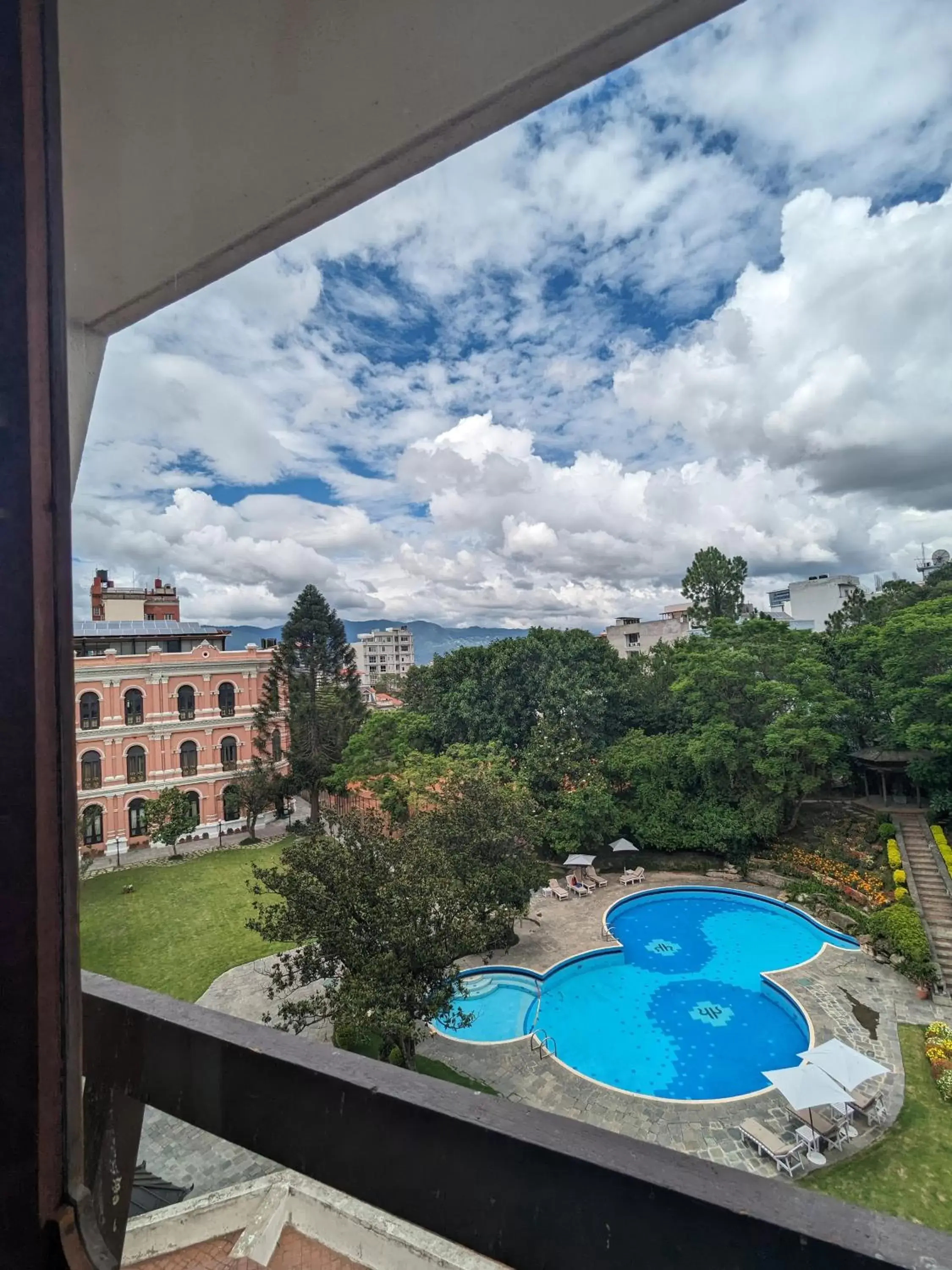 Pool View in Hotel Yak & Yeti