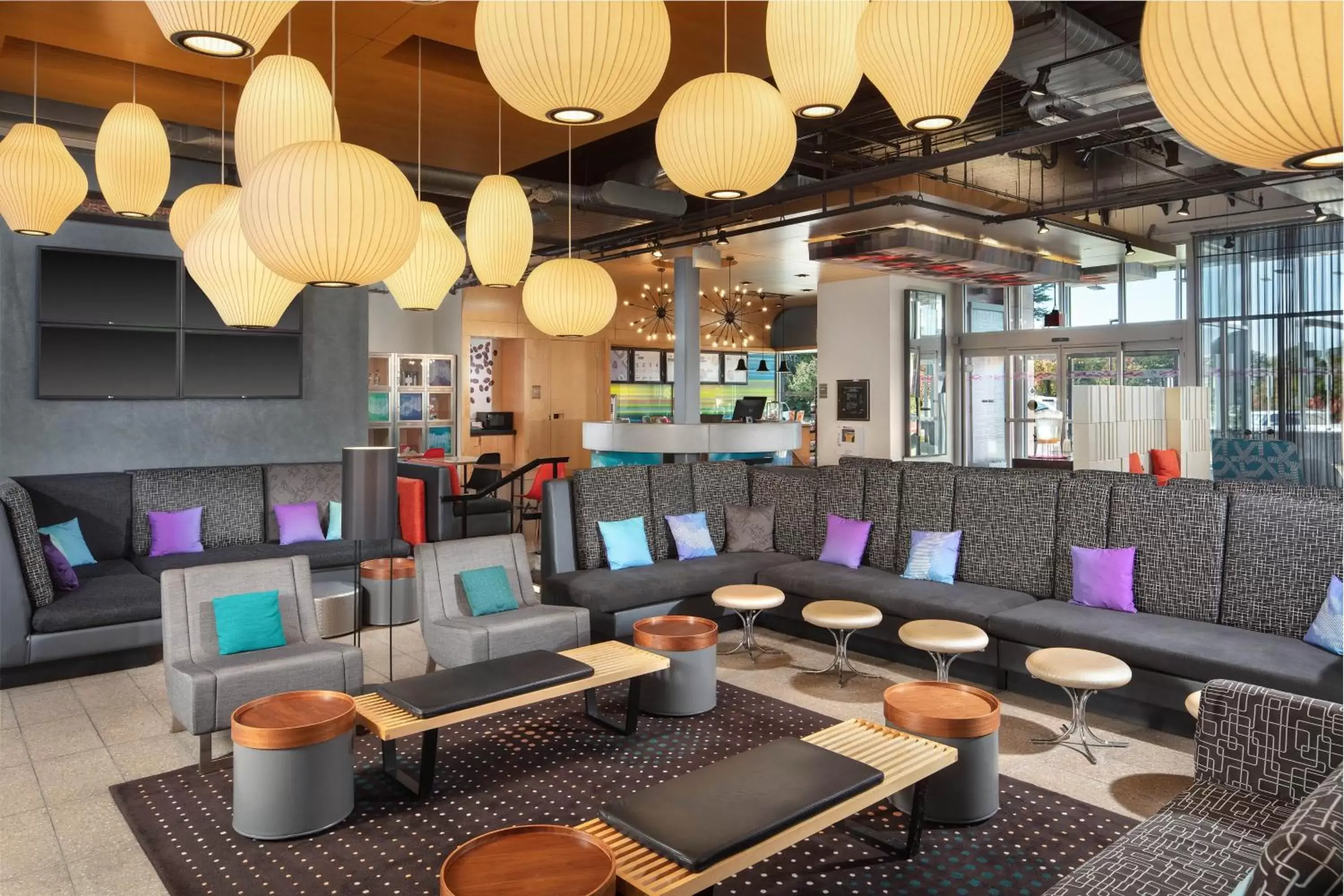 Property building, Lounge/Bar in Aloft BWI Baltimore Washington International Airport