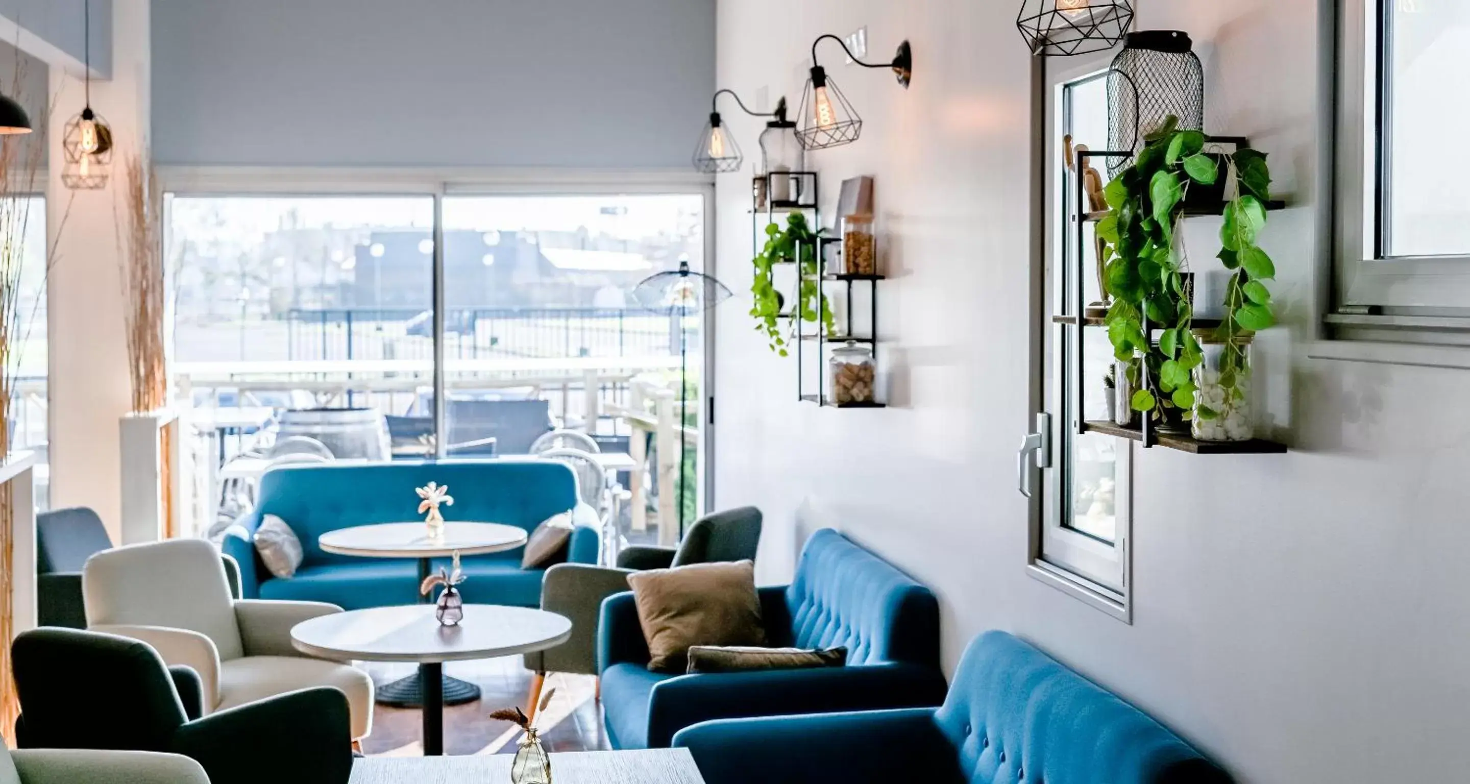 Lobby or reception, Seating Area in Sure Hotel by Best Western Bordeaux Lac