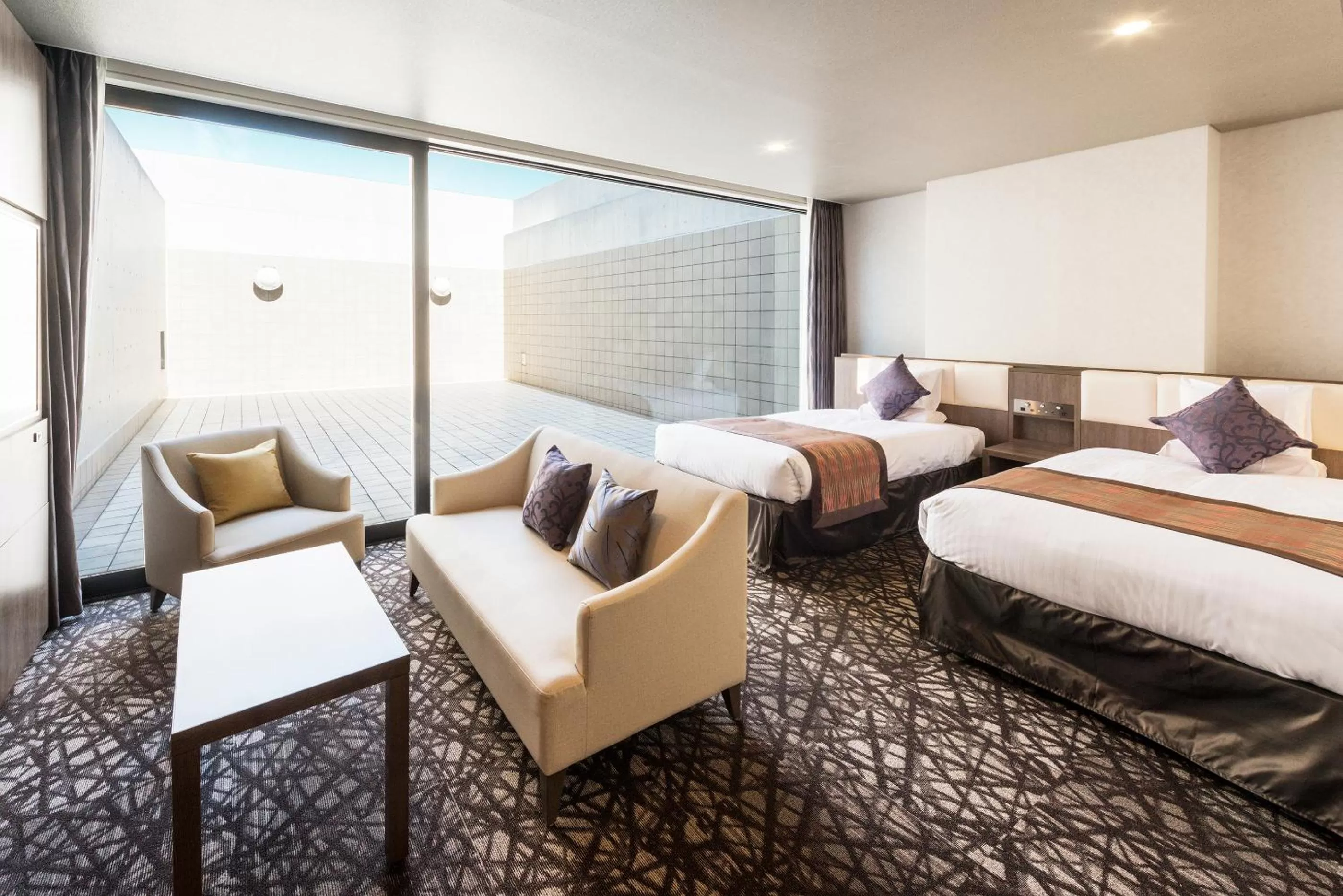 Spring, Bed in HOTEL MYSTAYS Sapporo Nakajima Park