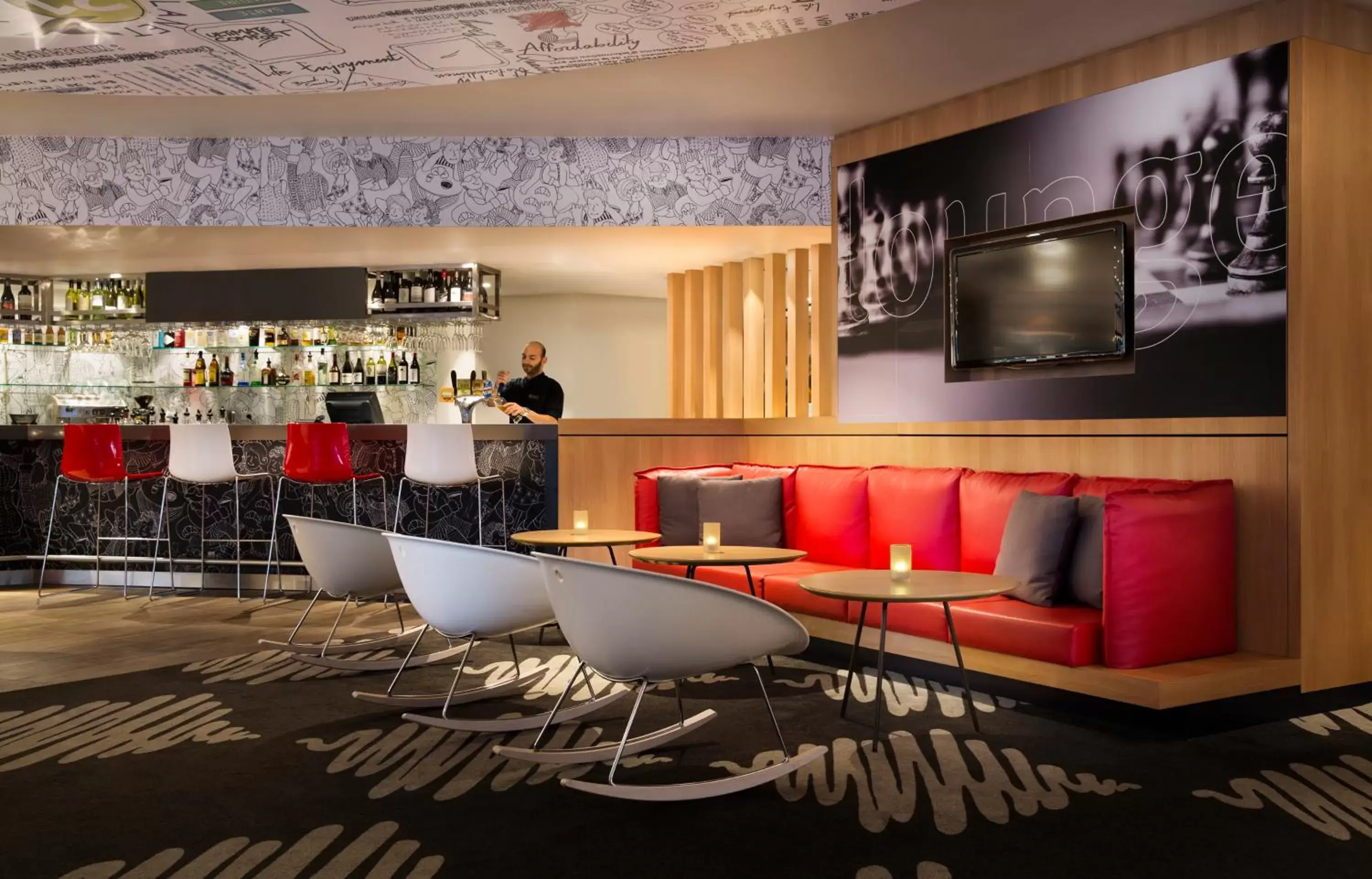 Restaurant/places to eat, Lounge/Bar in Ibis Sydney Airport Hotel