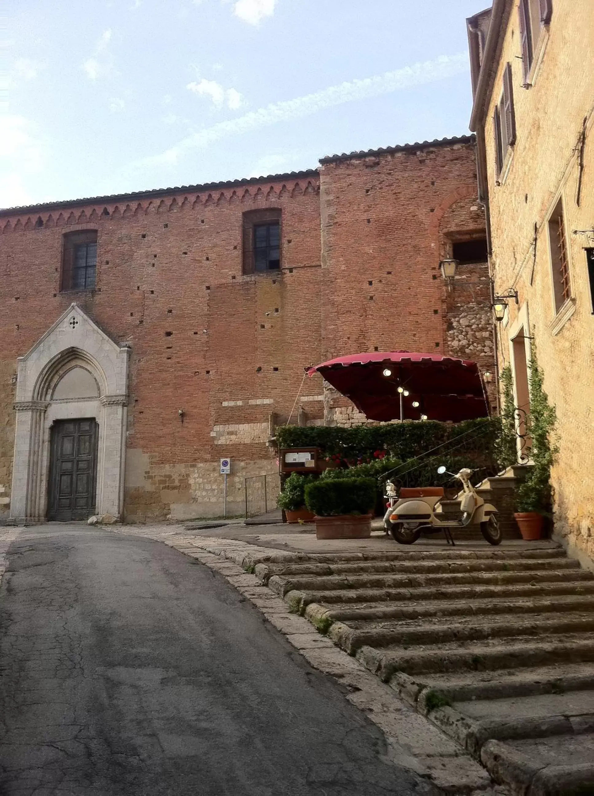 Facade/entrance, Property Building in La Locanda Di San Francesco