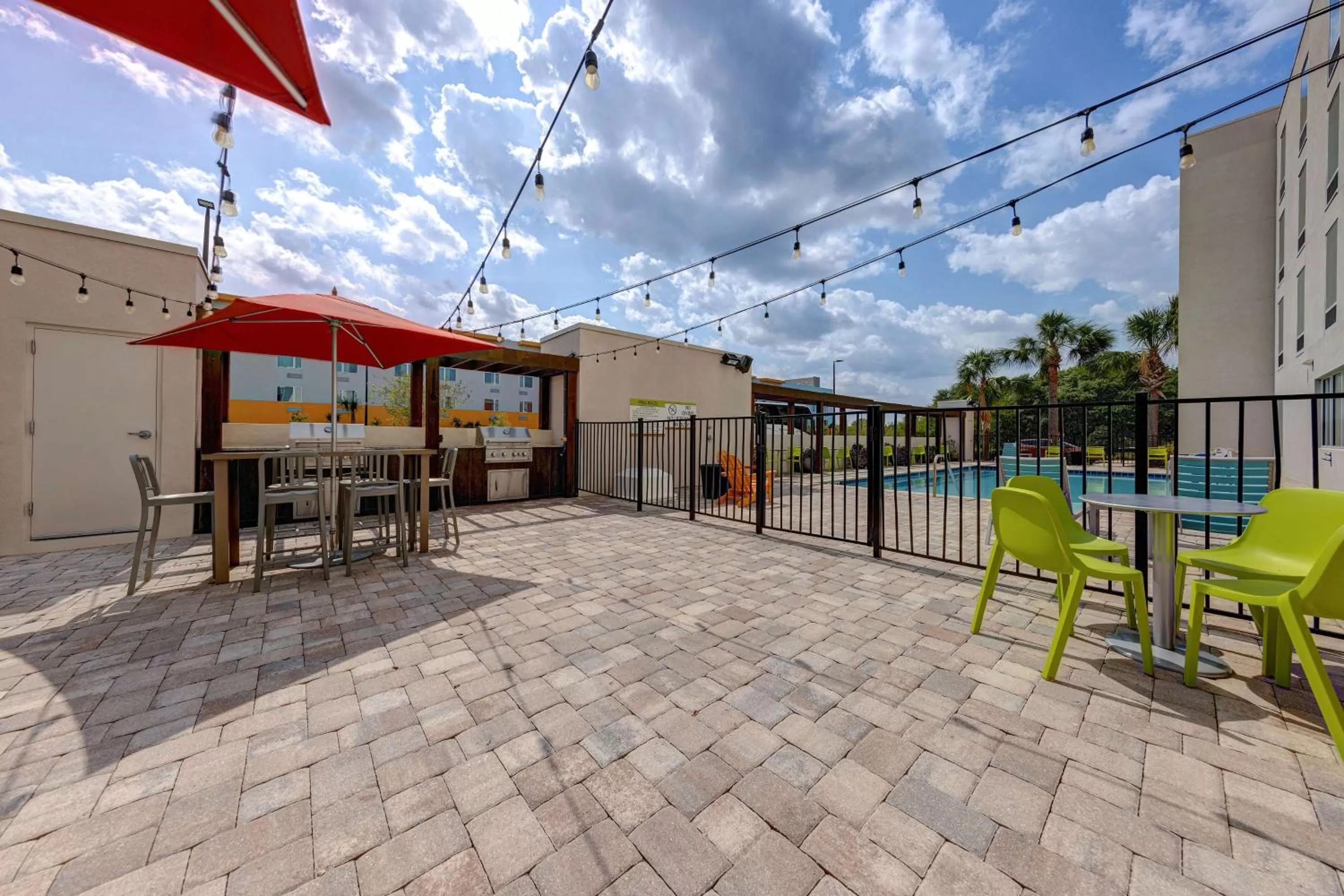 Patio in Home2 Suites by Hilton Orlando International Drive South - Free Shuttle to Theme Parks