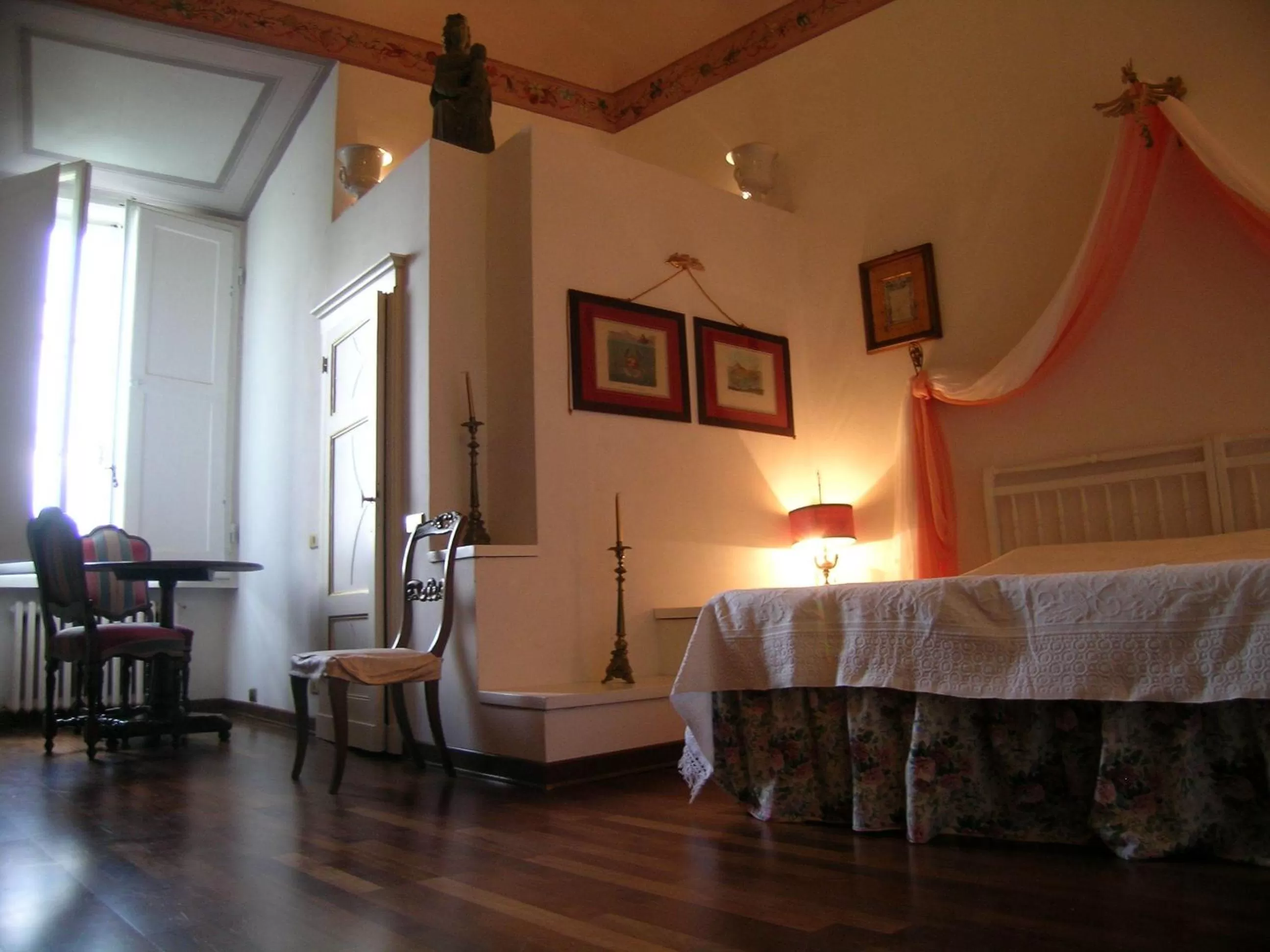 Photo of the whole room, Bed in La Dimora Dei Monaci
