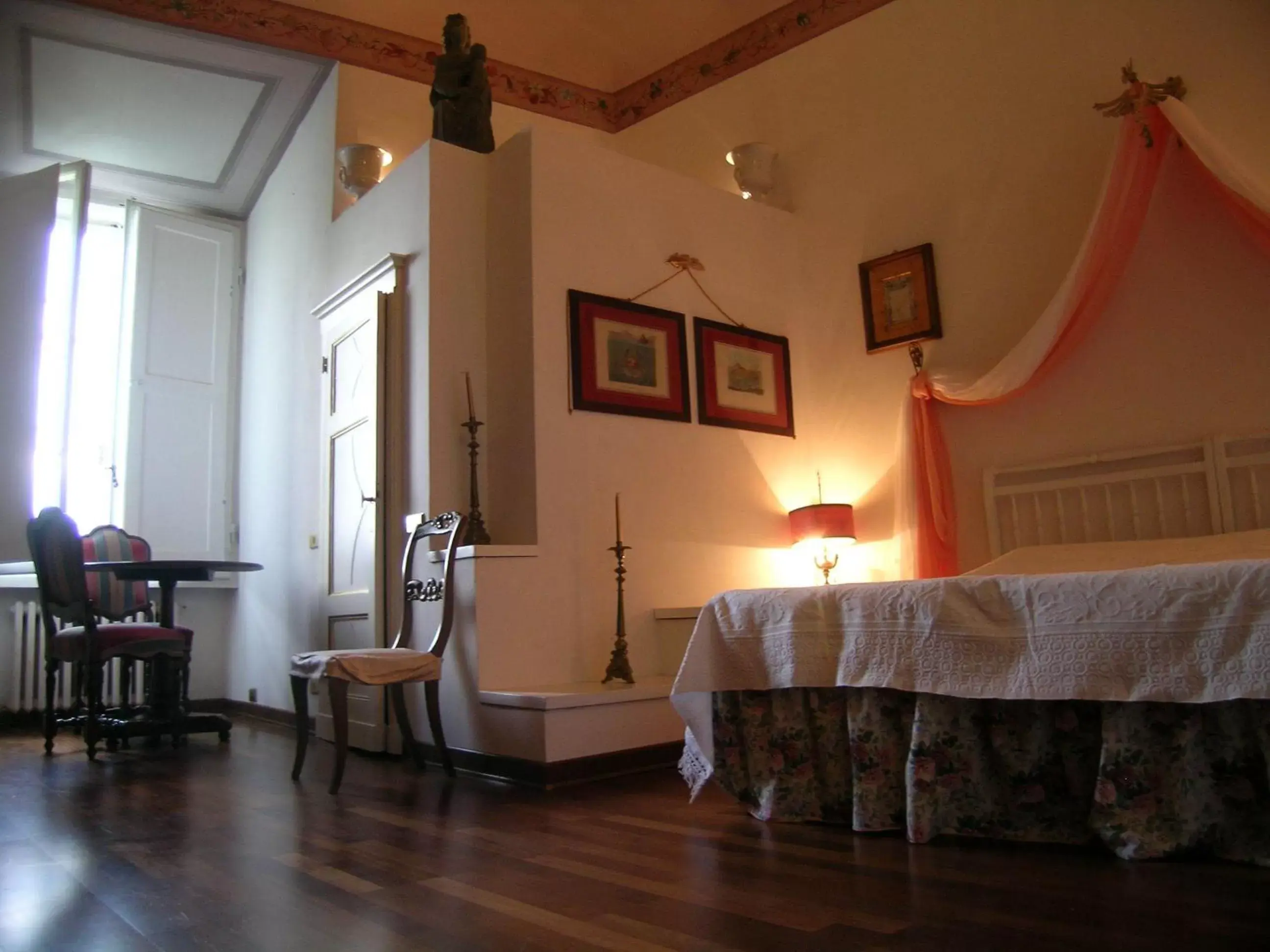 Photo of the whole room, Seating Area in La Dimora Dei Monaci