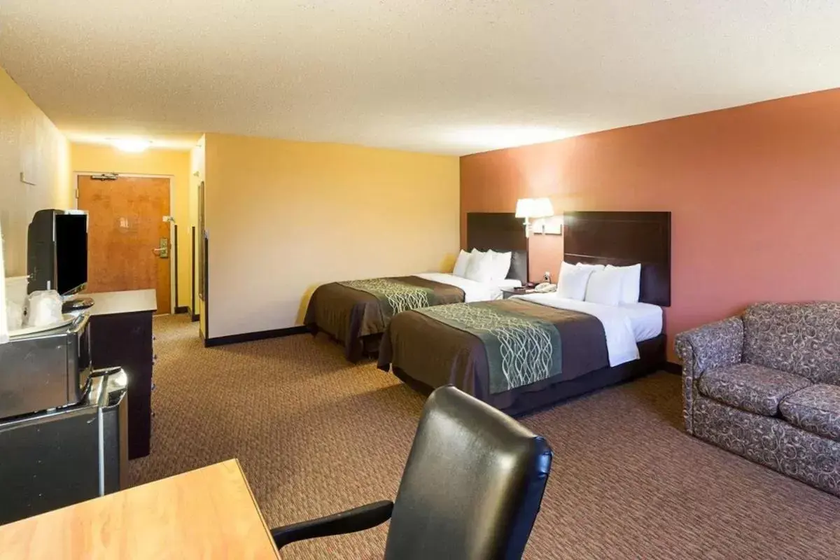 Bed in Shary Inn and Suites Bed in Shary Inn and Suites