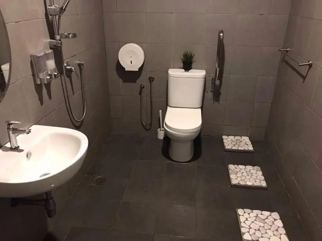 Bathroom in Max Hotel Subang Jaya