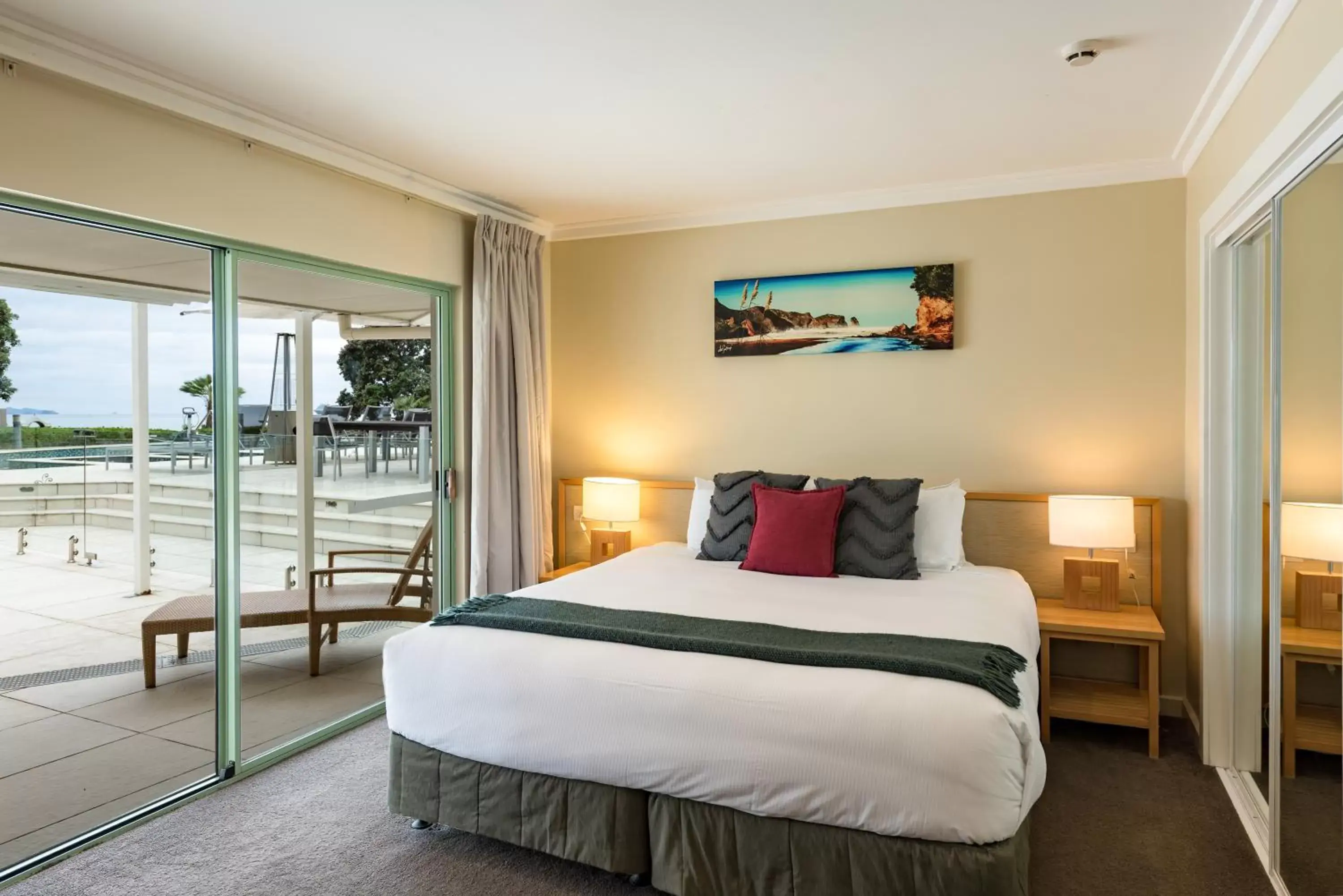 Bed in Paihia Beach Resort & Spa Hotel