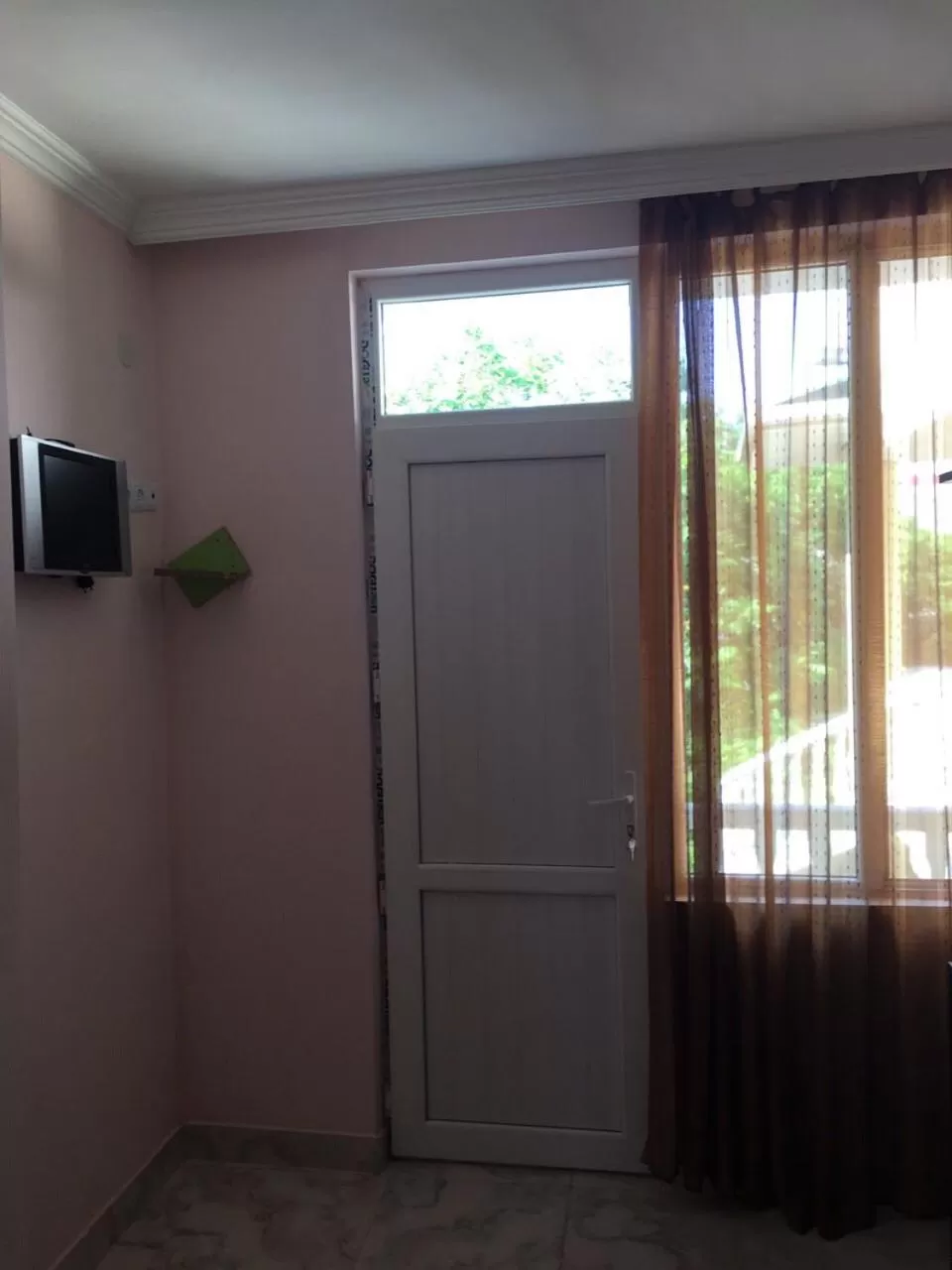 TV and multimedia in Hotel Nino Ureki