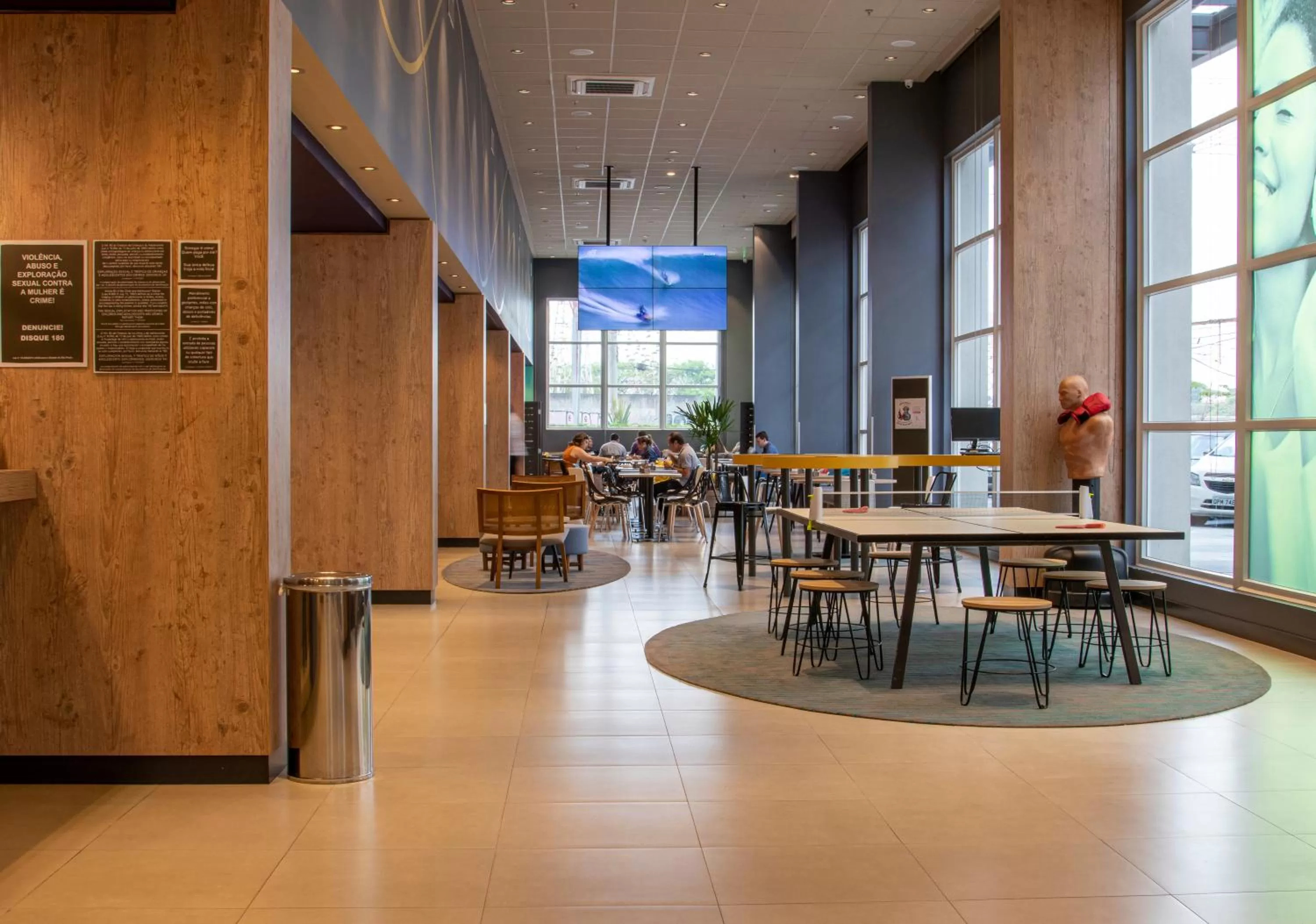 Restaurant/places to eat in ibis Sao Paulo Tatuape