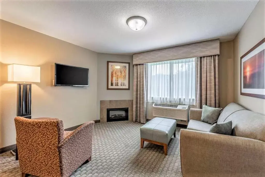 Seating Area in AmeriVu Inn and Suites - Chisago City