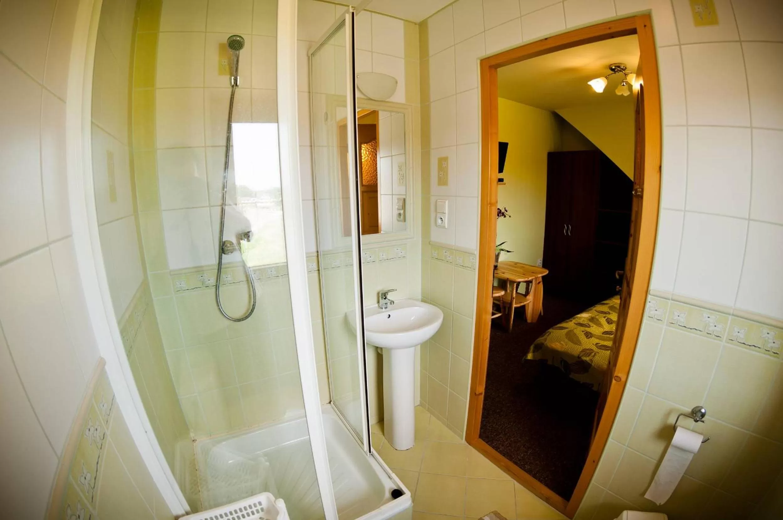 Bathroom in Wynajem Pokoi ,,Góry Tatry Wypoczynek "Paweł Kuczyński