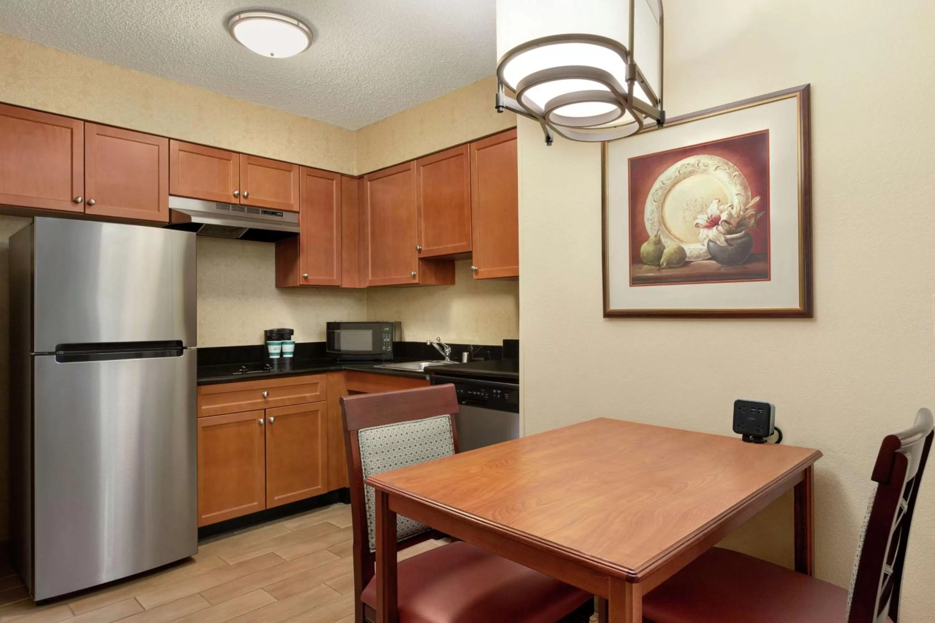 Kitchen or kitchenette in Homewood Suites by Hilton Dallas-Park Central Area