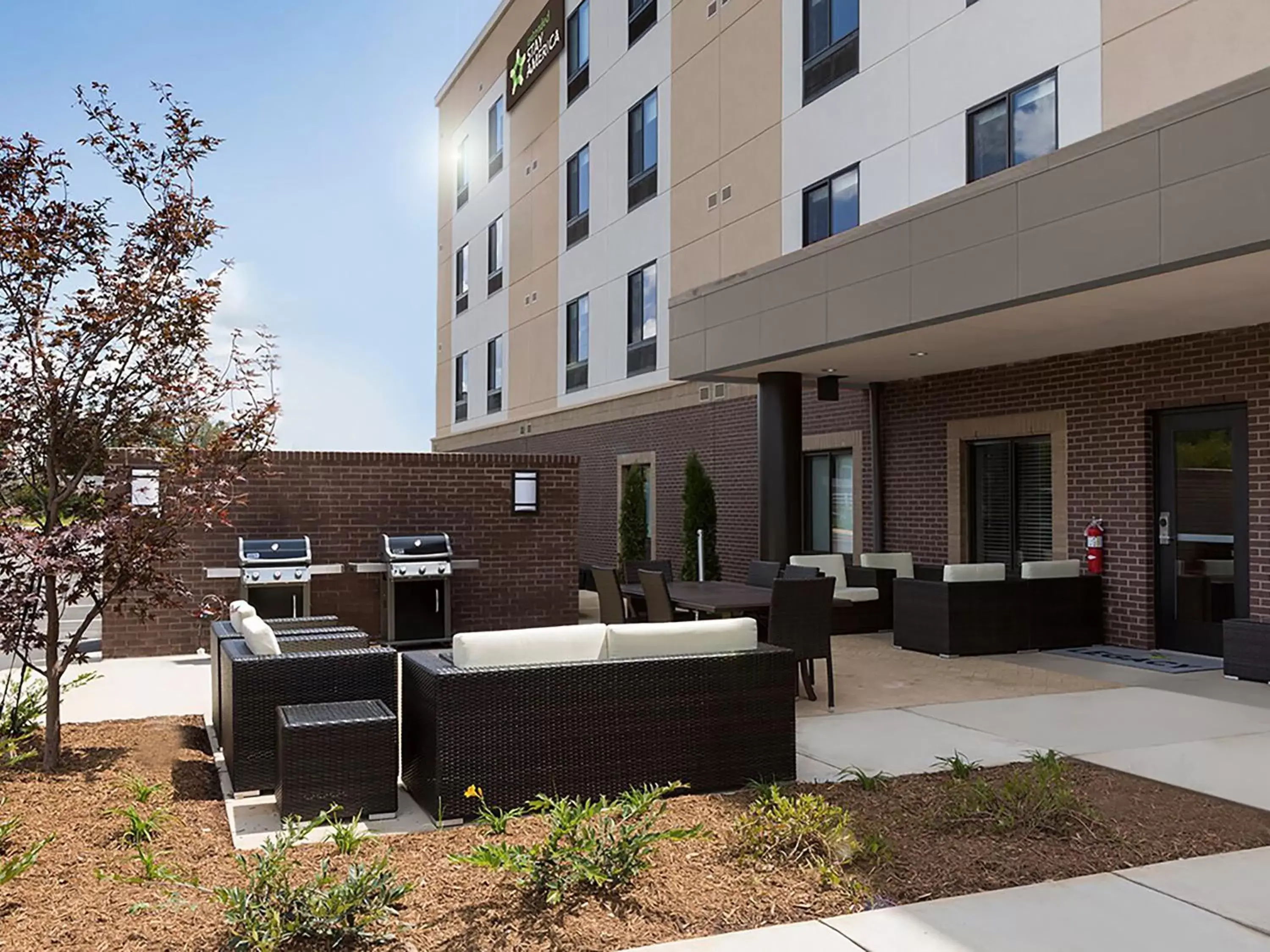 Patio, Property Building in Extended Stay America Suites - Rock Hill