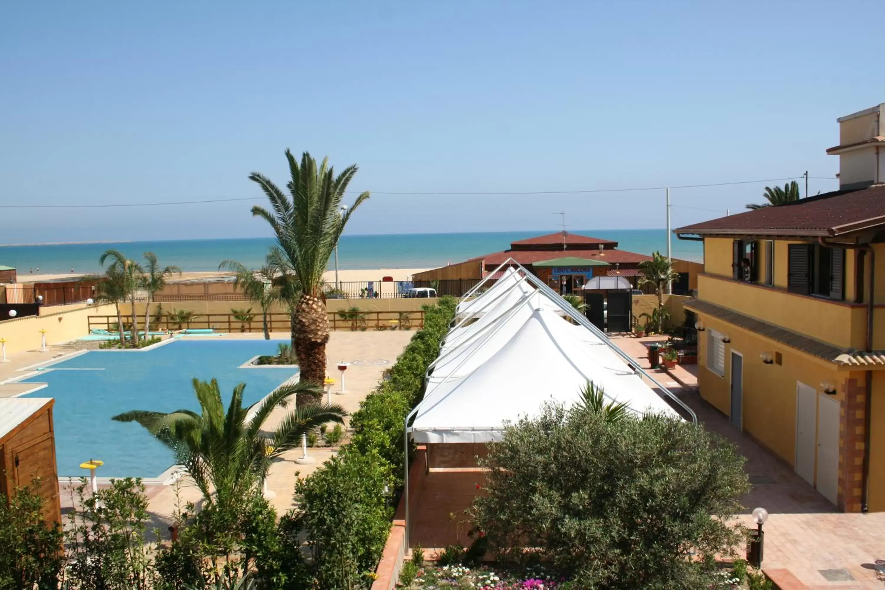 Balcony/Terrace, Pool View in Case Vacanze Ancora