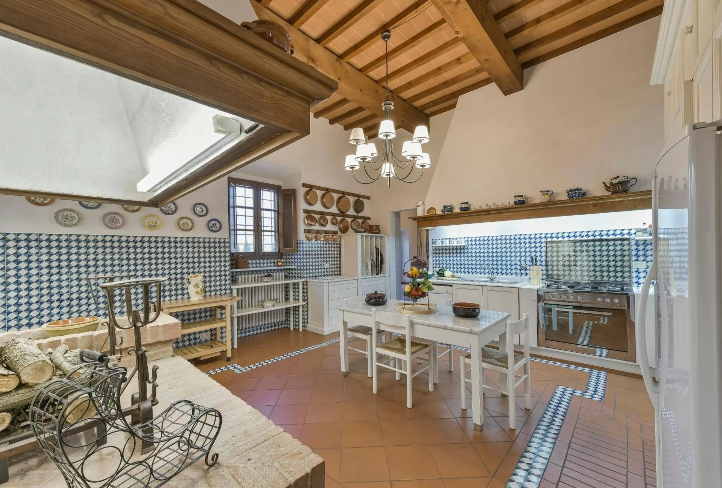 Kitchen or kitchenette in Viesca Toscana Suites & Villas