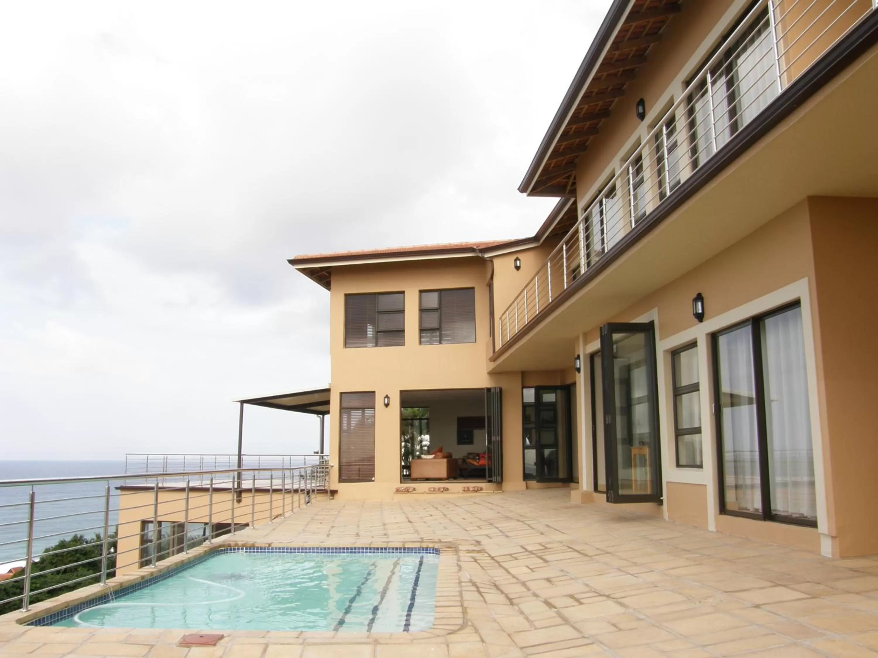 Property building, Swimming Pool in Zimbali View Eco Guesthouse