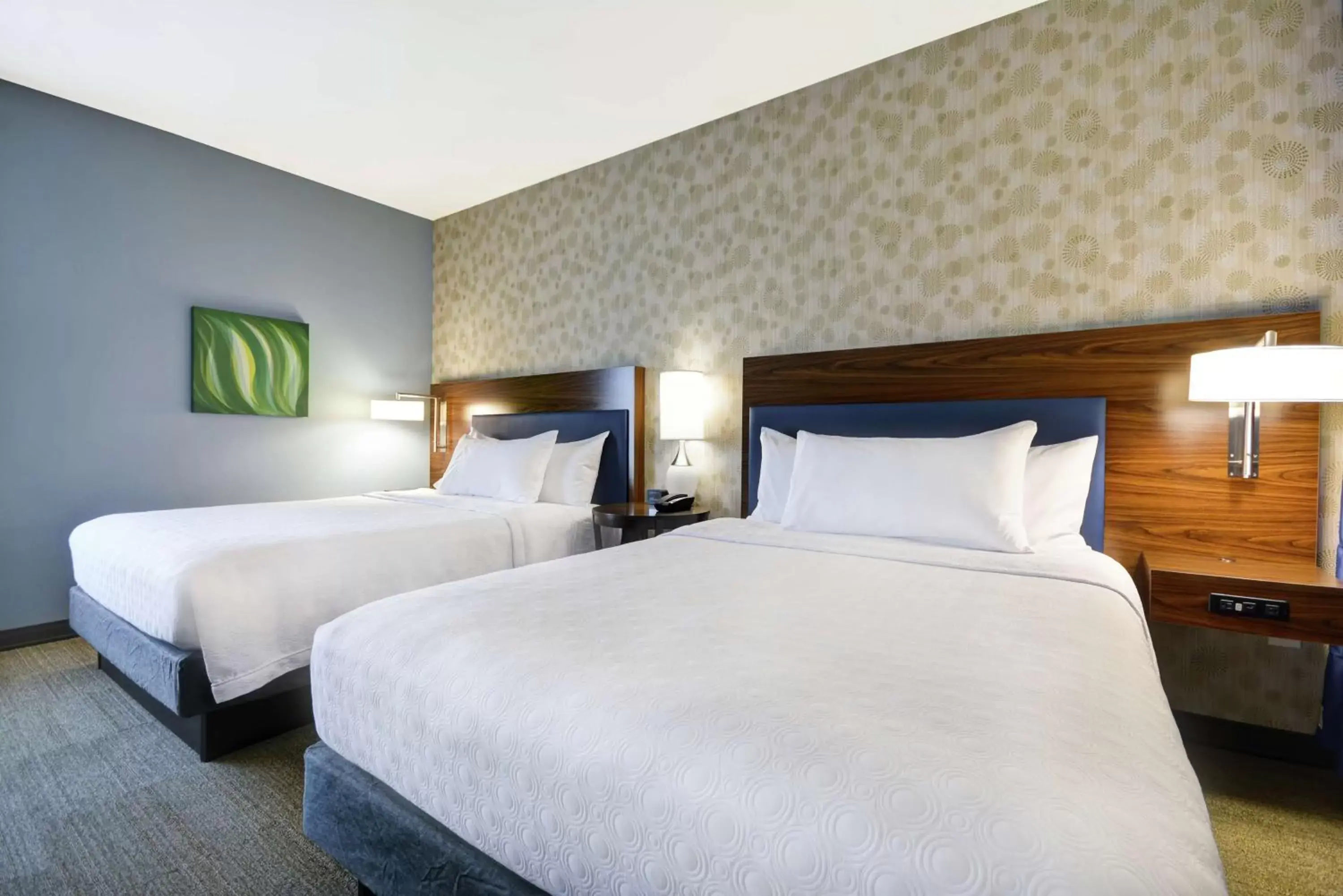 Bed in Home2 Suites by Hilton Stow Akron