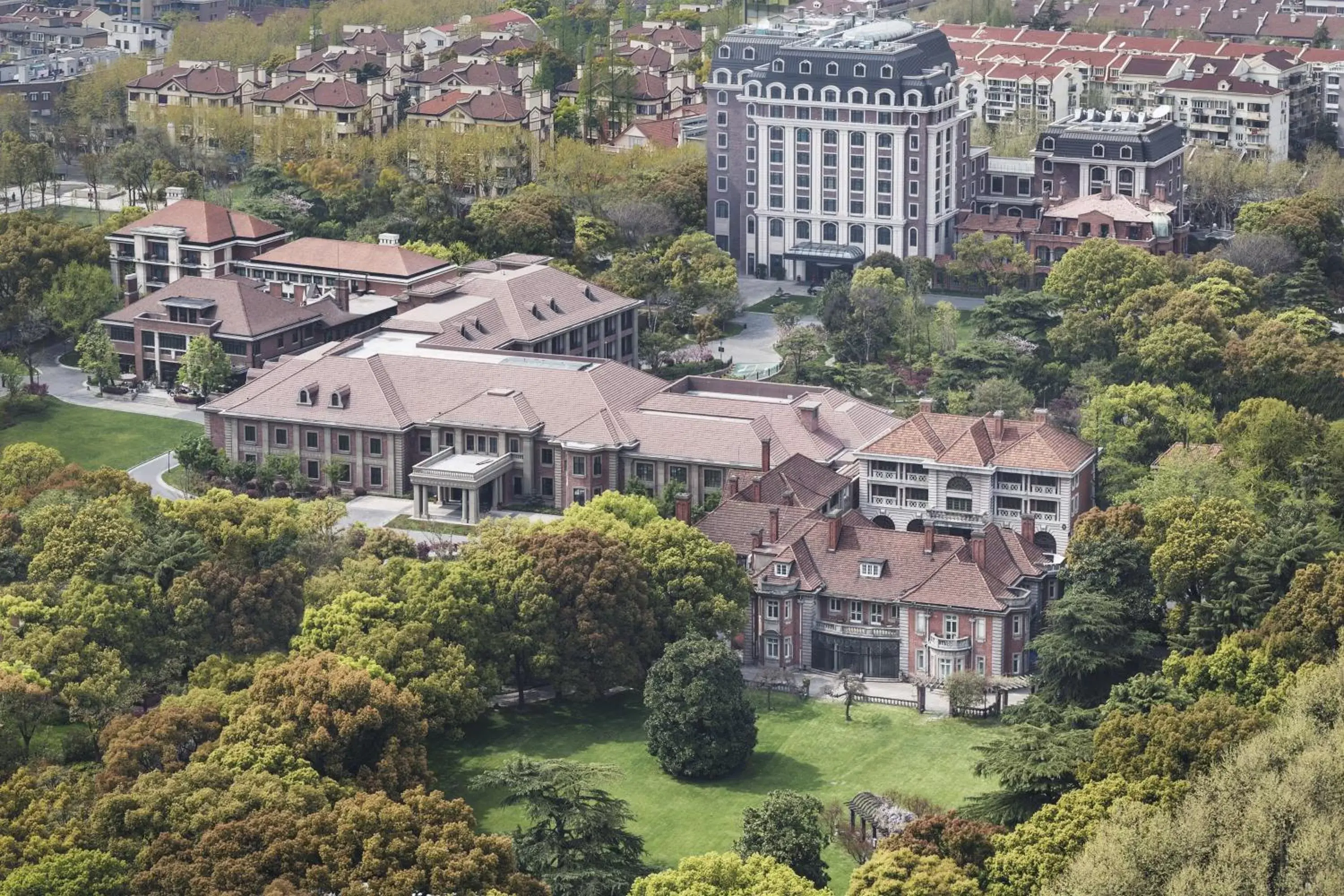 Property building in InterContinental Shanghai Ruijin by IHG - Downtown Historic Iconic Garden Hotel Property building in InterContinental Shanghai Ruijin by IHG - Downtown Historic Iconic Garden Hotel
