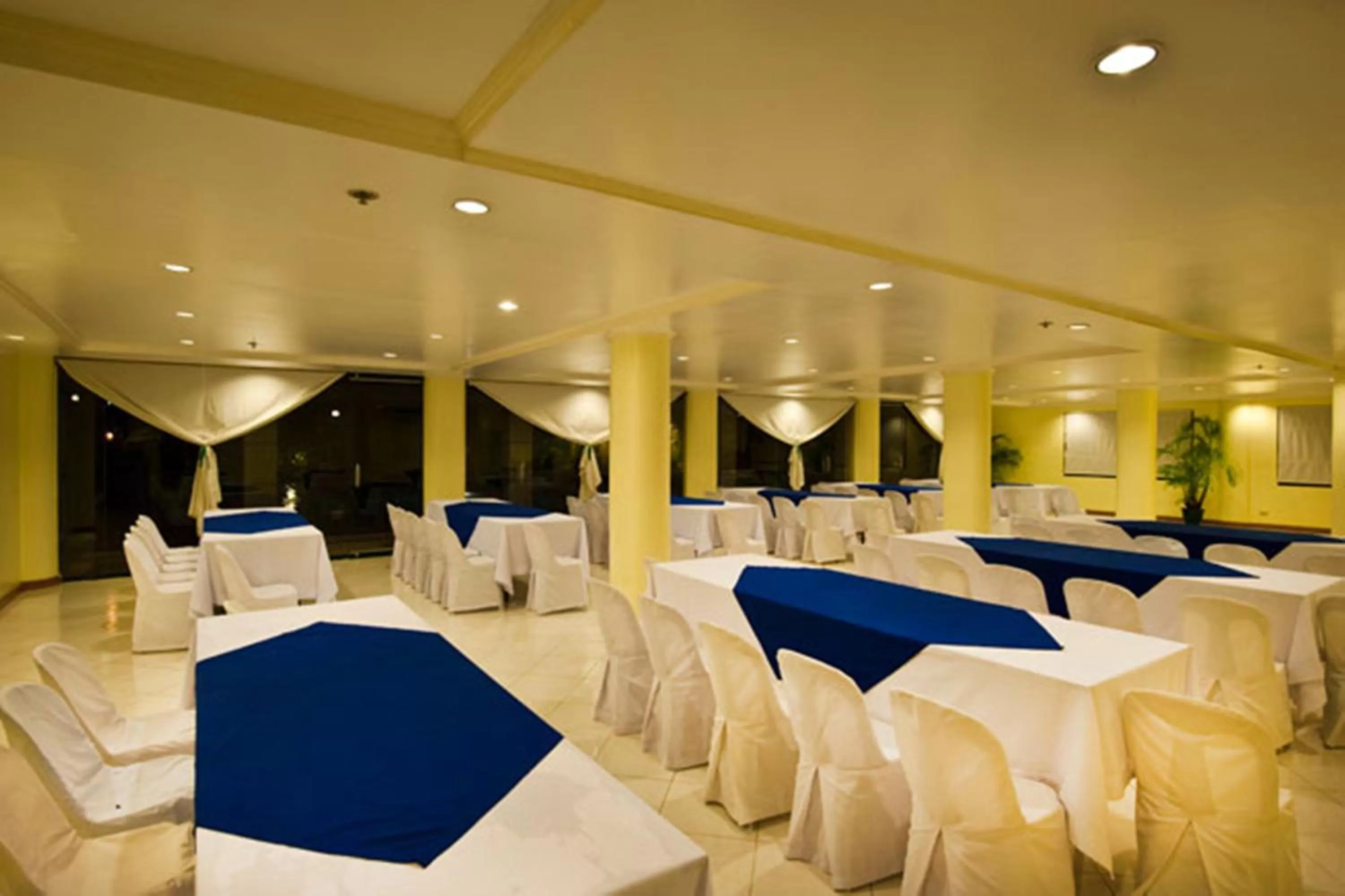 Banquet/Function facilities in Hotel Fleuris