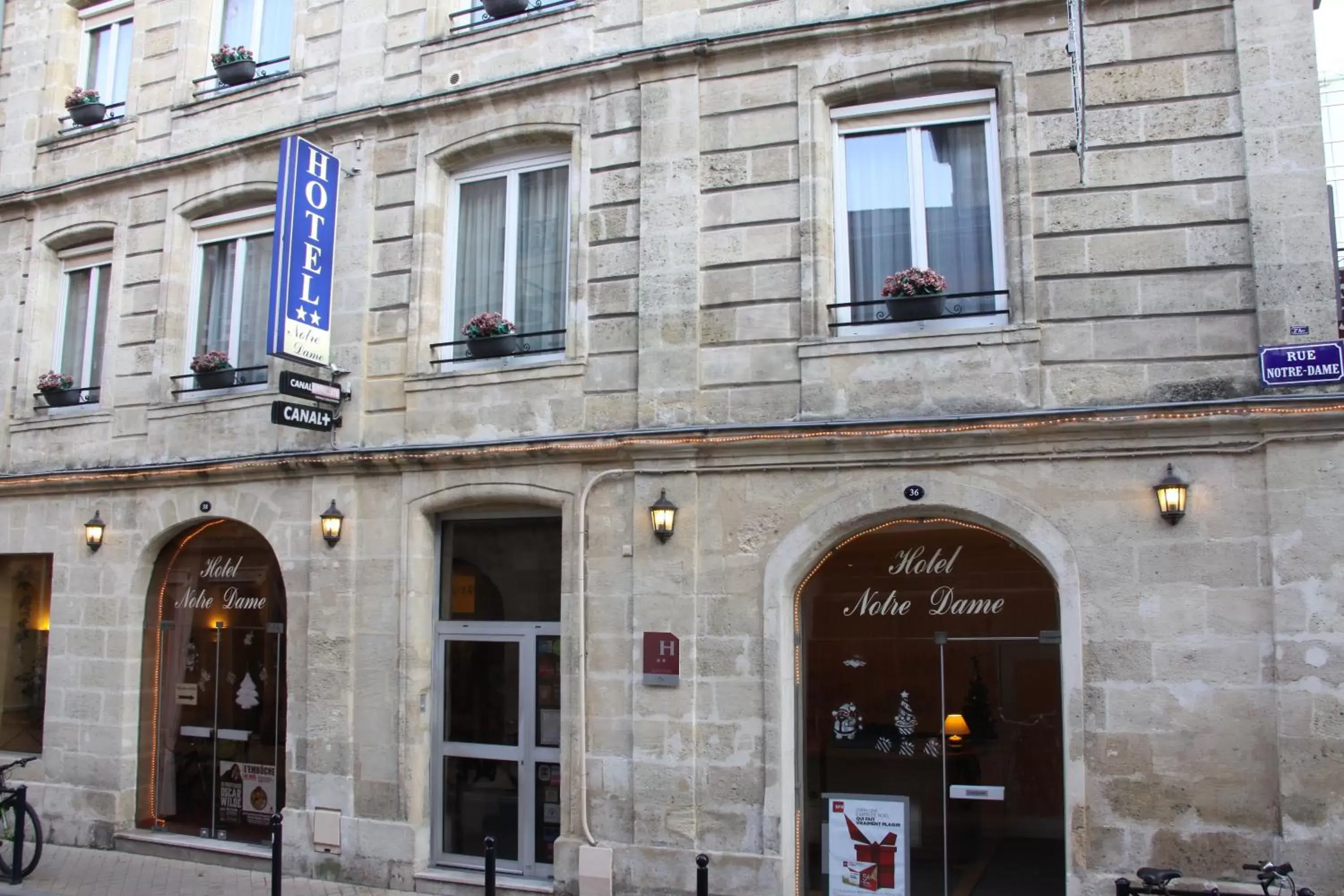 Facade/entrance in Hôtel Notre Dame