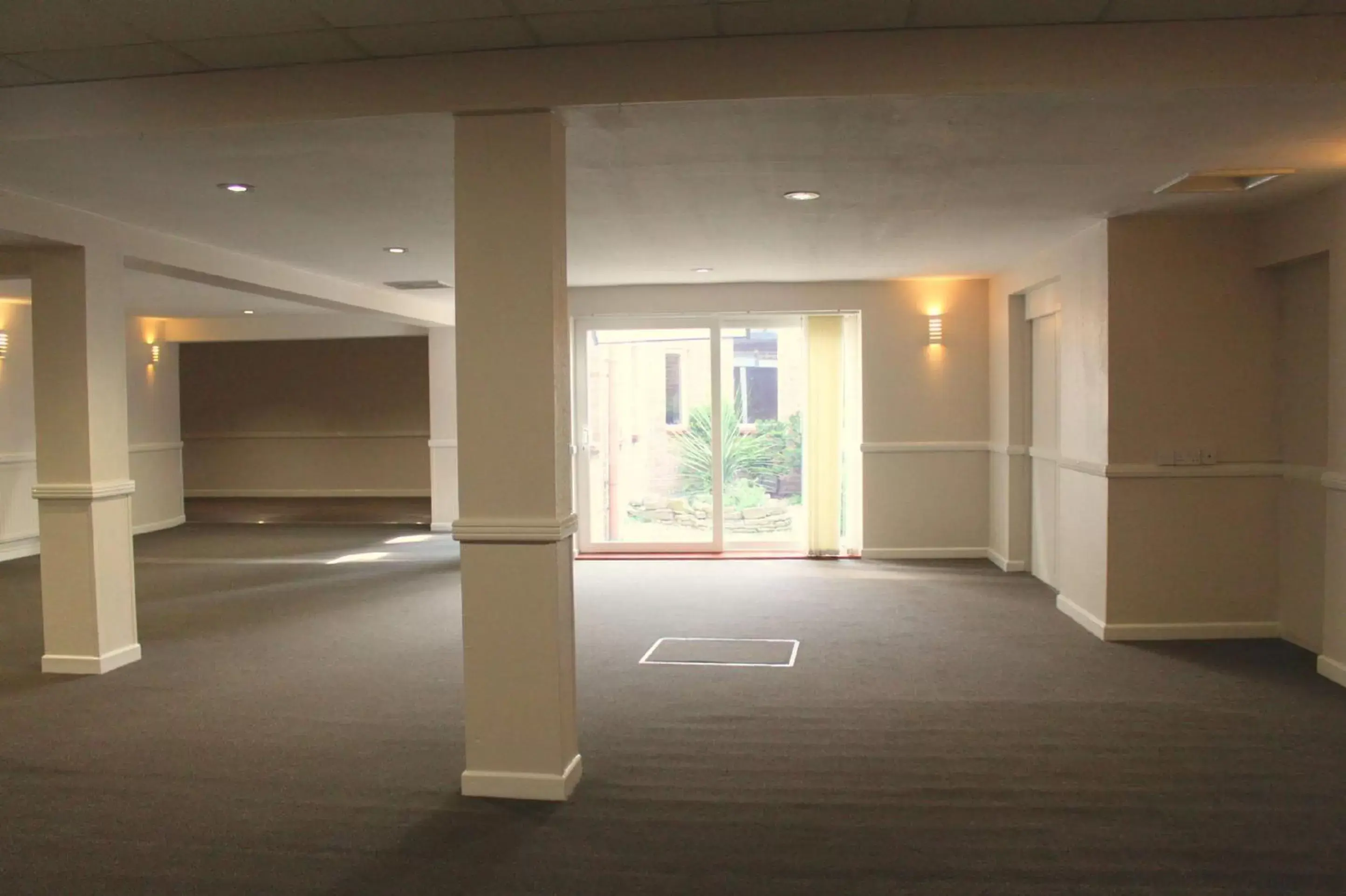 Meeting/conference room, Lobby/Reception in Best Western Weymouth Hotel Rembrandt