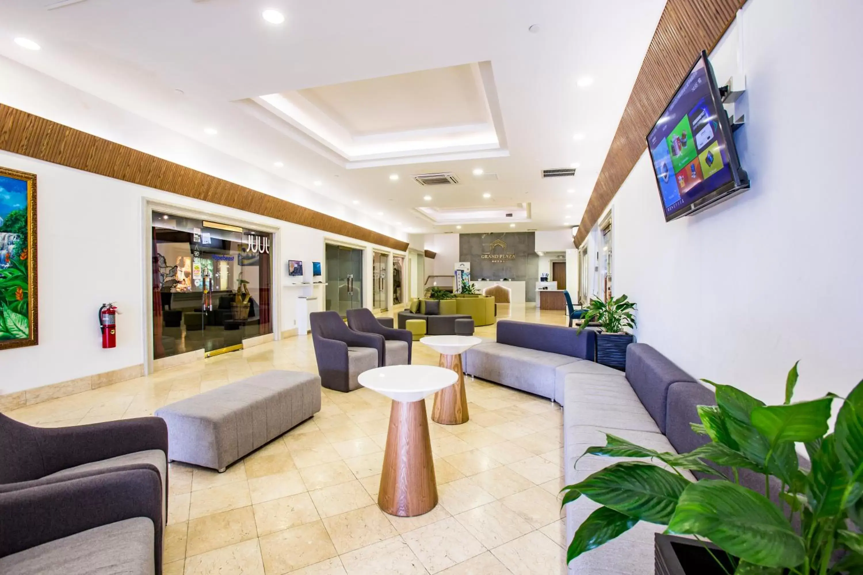 Lobby or reception, Lobby/Reception in Grand Plaza Hotel