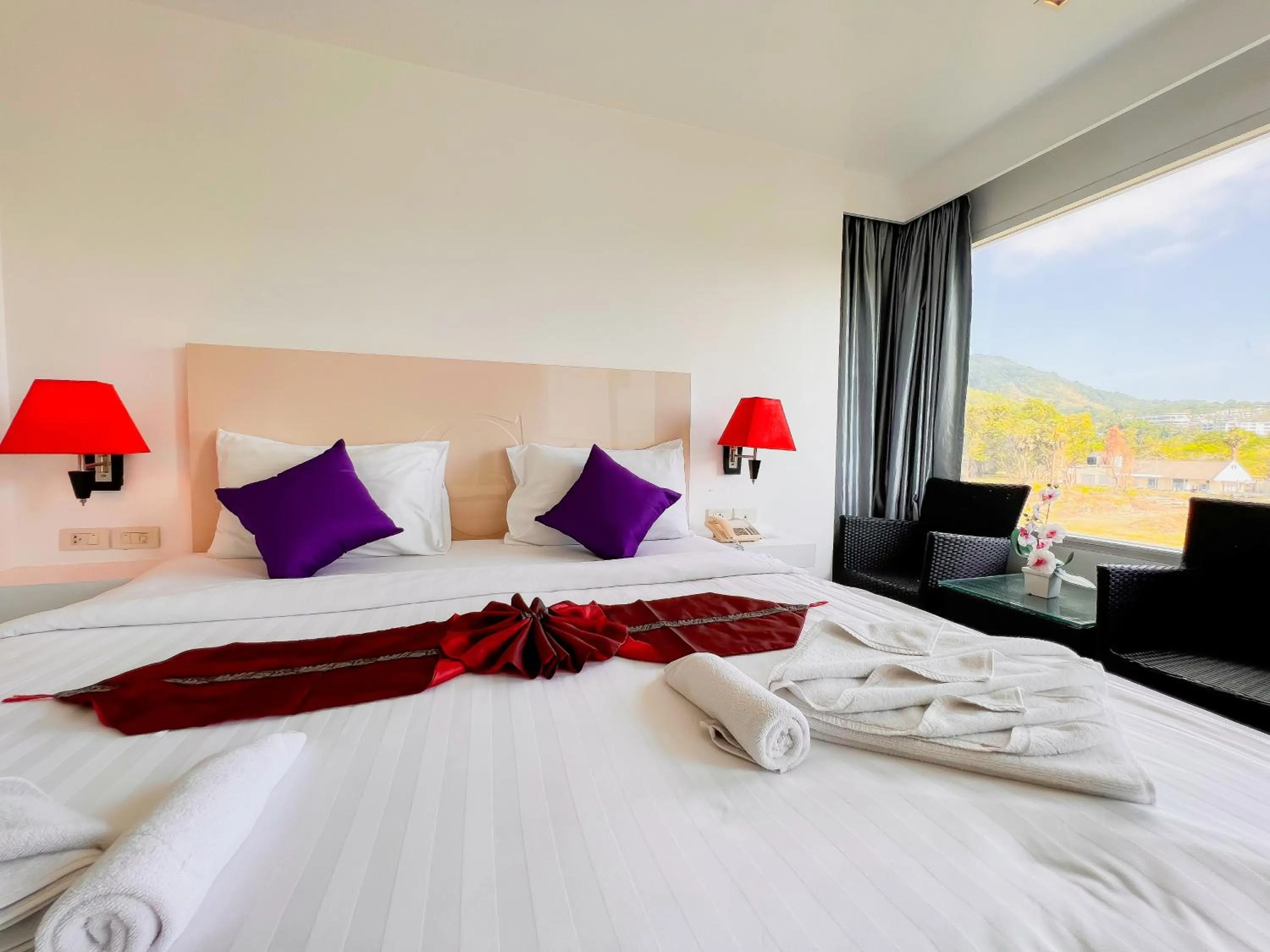 Bed in Grand Sunset Hotel Phuket