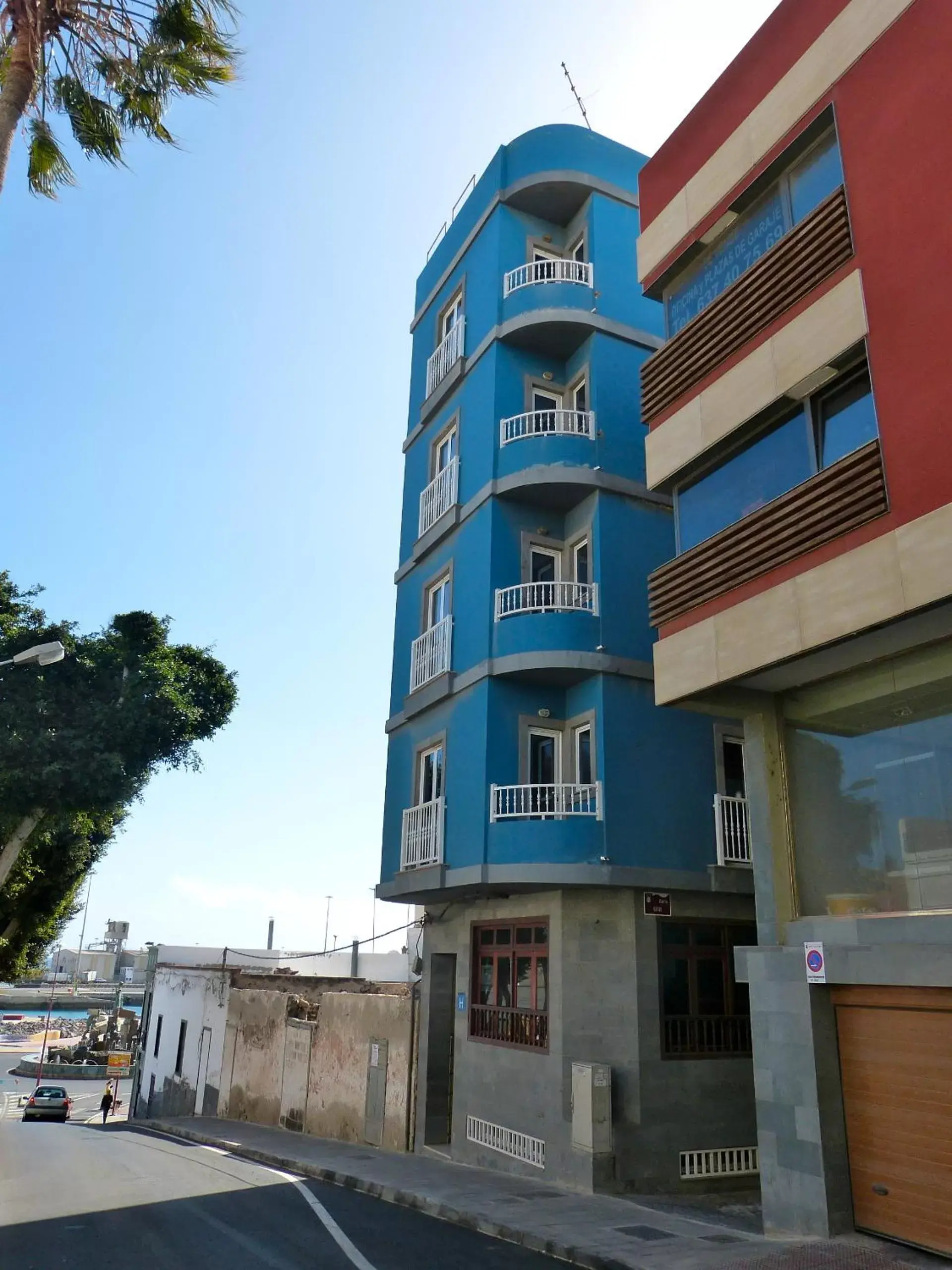 Facade/entrance, Property Building in Hotel Tamasite