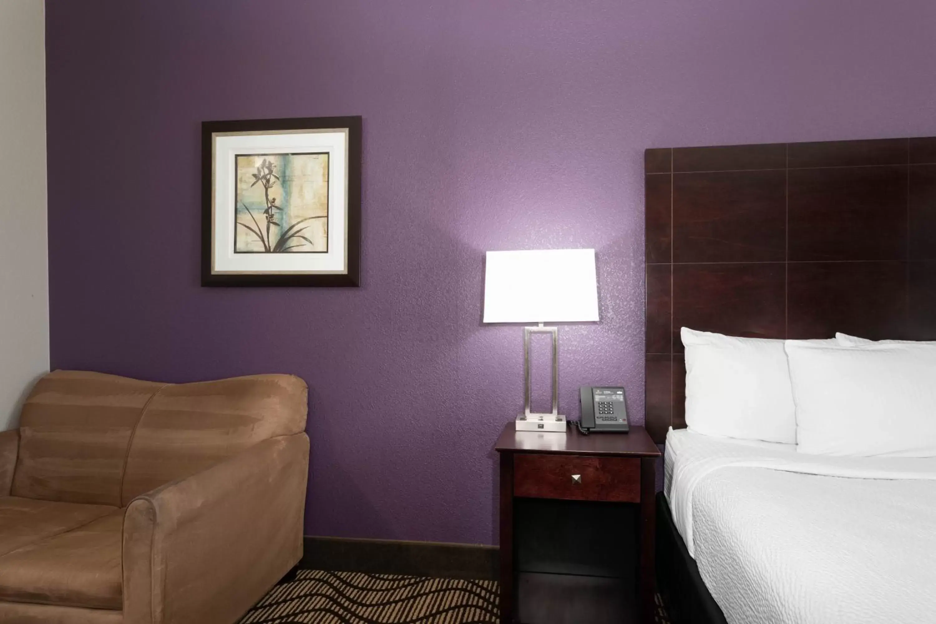 Bed in La Quinta by Wyndham Henderson-Northeast Denver