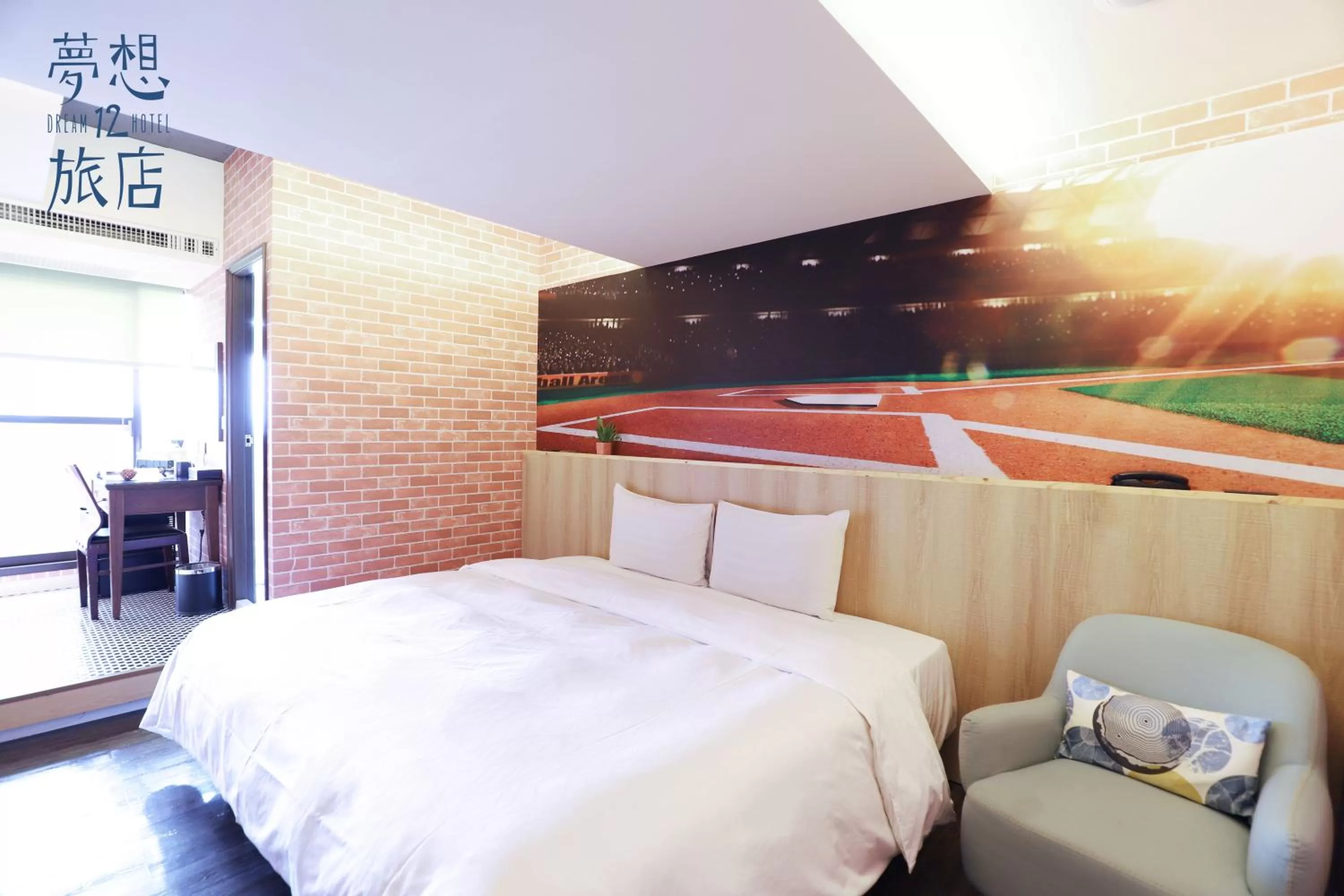 Decorative detail, Bed in Dream 12 Hotel