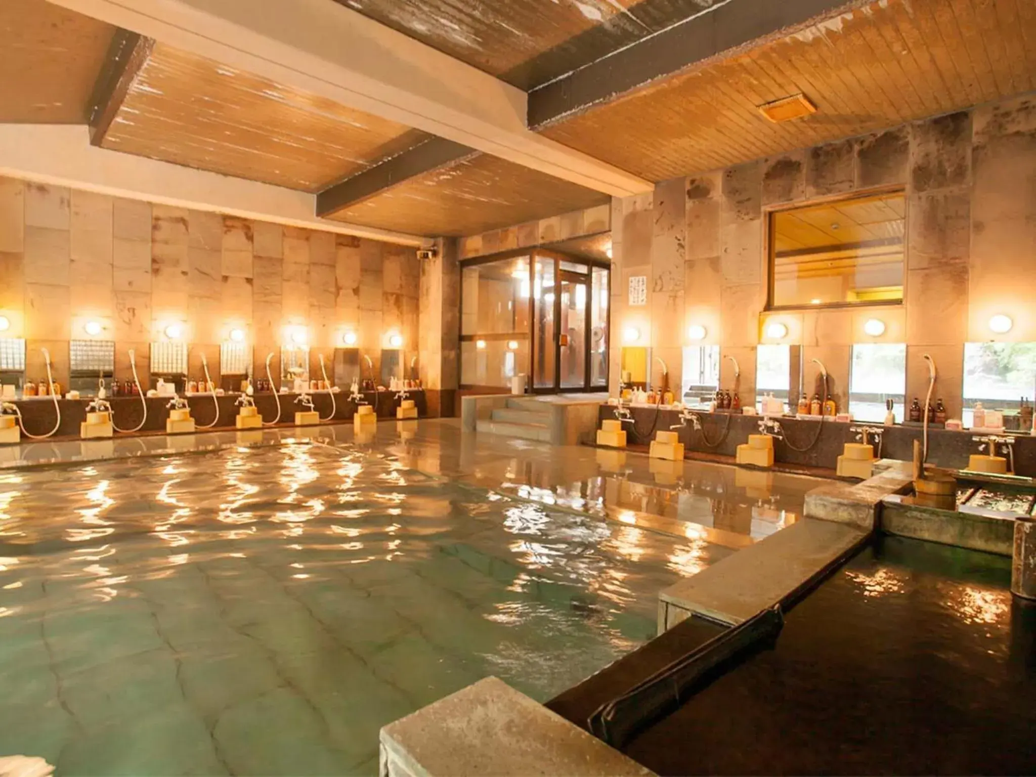 Hot Spring Bath, Banquet Facilities in Hoshi