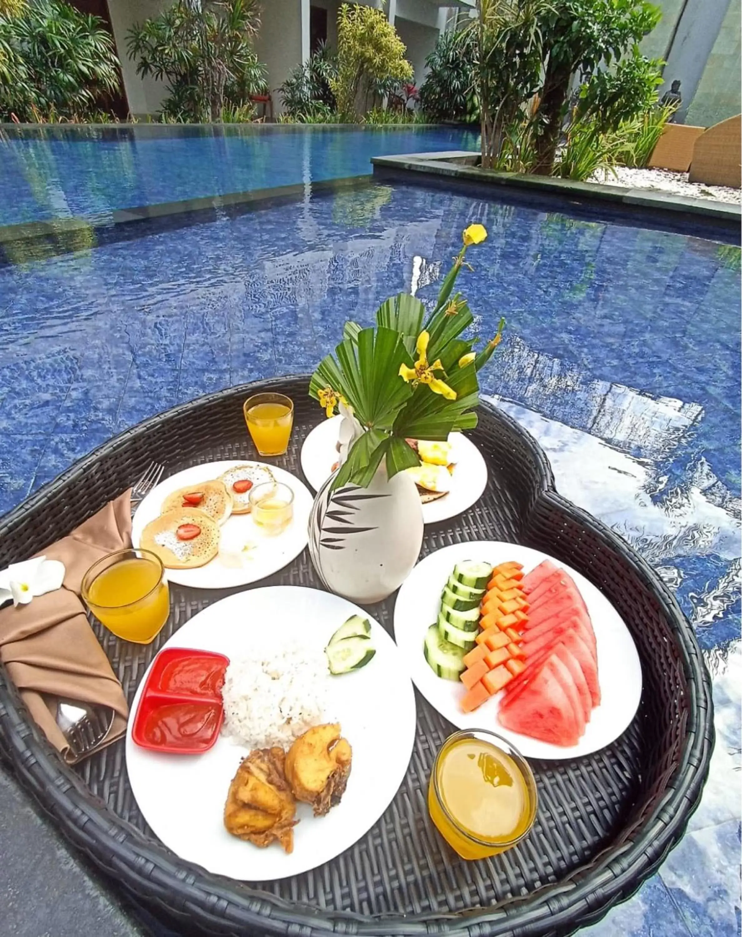 Breakfast, Swimming Pool in Abian Harmony Hotel